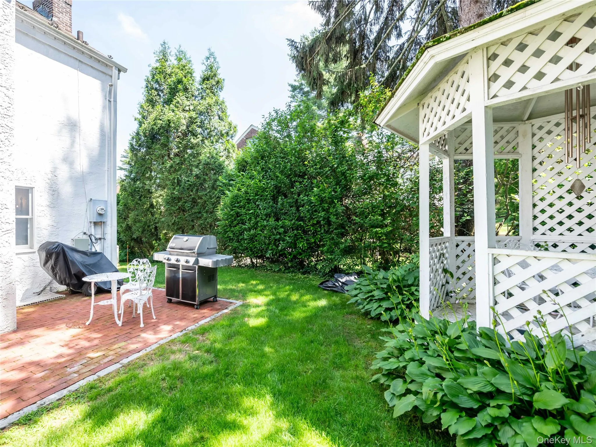 91 Pickwick Road, North Hempstead, NY, 4 Bedrooms Bedrooms, 9 Rooms Rooms,3 BathroomsBathrooms,Residential Lease,For Rent,Pickwick,0,1028075 91 Pickwick Road, North Hempstead, NY, 4 Bedrooms Bedrooms, 9 Rooms Rooms,3 BathroomsBathrooms,Residential Lease,For Rent,Pickwick,0,1028075