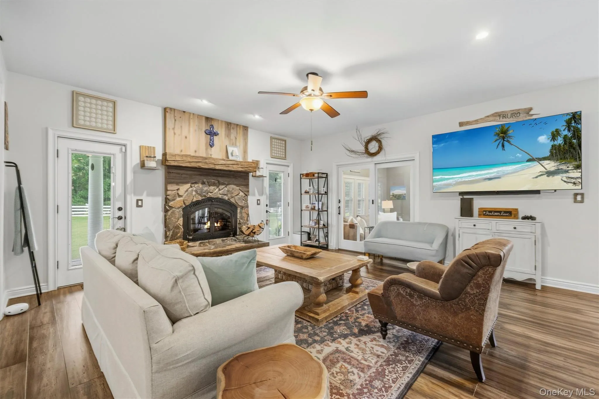 3 Canterbury Lane, Warwick (town), NY, 4 Bedrooms Bedrooms, 10 Rooms Rooms,2 BathroomsBathrooms,Residential Lease,For Rent,Canterbury,0,1028077 3 Canterbury Lane, Warwick (town), NY, 4 Bedrooms Bedrooms, 10 Rooms Rooms,2 BathroomsBathrooms,Residential Lease,For Rent,Canterbury,0,1028077