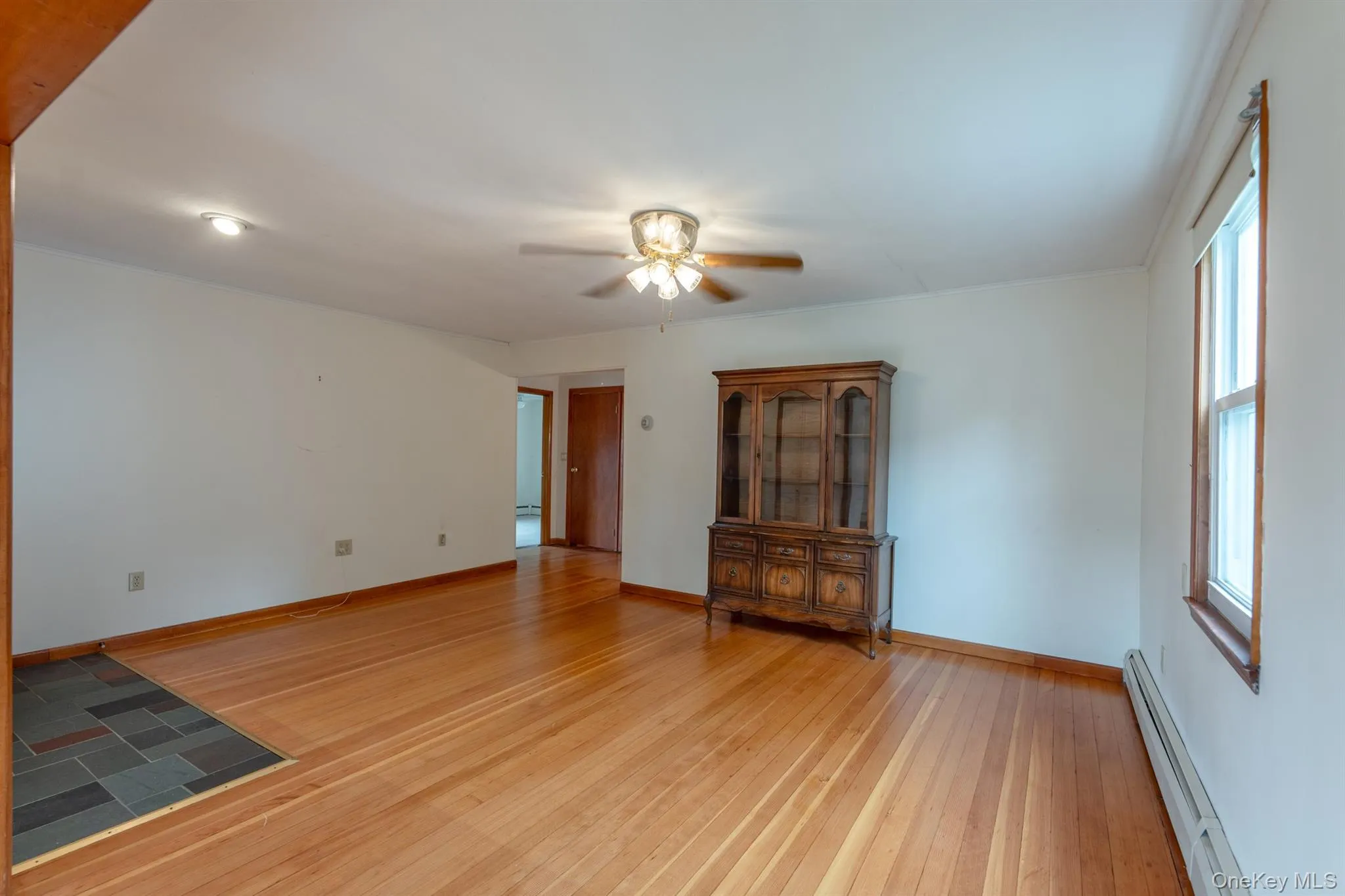 22 Petit Avenue, Kingston, NY, 2 Bedrooms Bedrooms, 5 Rooms Rooms,1 BathroomBathrooms,Residential,For Rent,Petit,0,1028078 22 Petit Avenue, Kingston, NY, 2 Bedrooms Bedrooms, 5 Rooms Rooms,1 BathroomBathrooms,Residential,For Rent,Petit,0,1028078