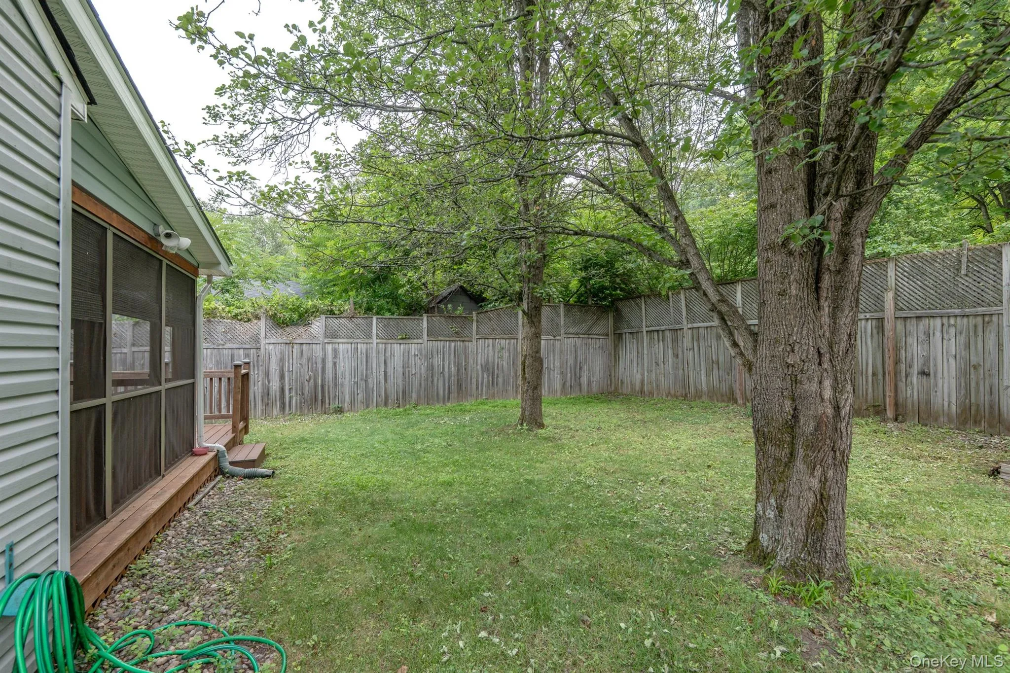 22 Petit Avenue, Kingston, NY, 2 Bedrooms Bedrooms, 5 Rooms Rooms,1 BathroomBathrooms,Residential,For Rent,Petit,0,1028078 22 Petit Avenue, Kingston, NY, 2 Bedrooms Bedrooms, 5 Rooms Rooms,1 BathroomBathrooms,Residential,For Rent,Petit,0,1028078