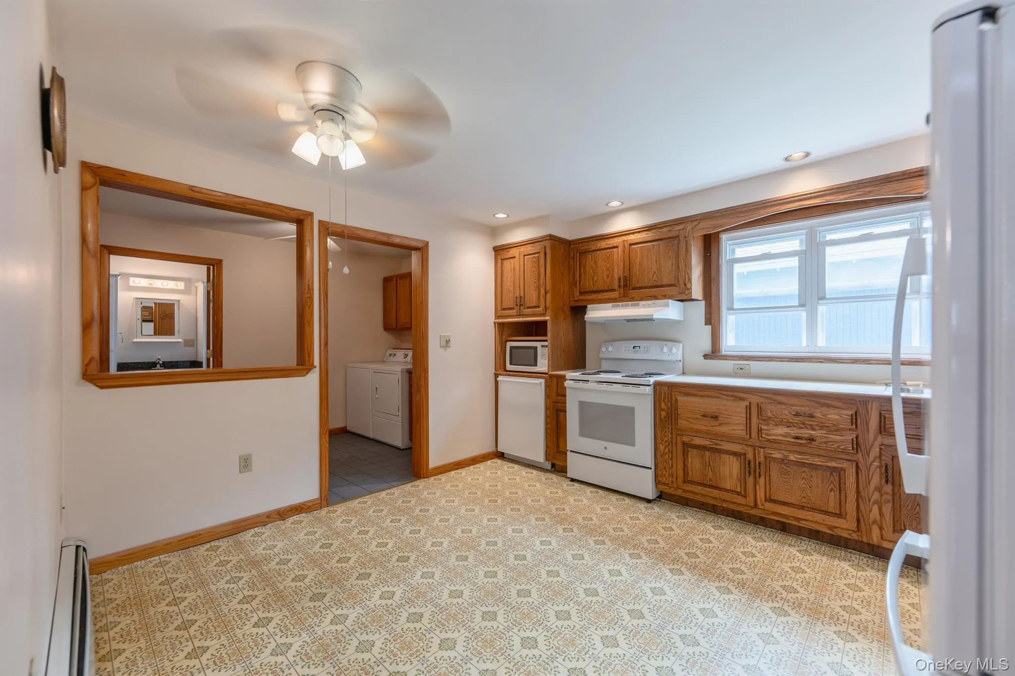 22 Petit Avenue, Kingston, NY, 2 Bedrooms Bedrooms, 5 Rooms Rooms,1 BathroomBathrooms,Residential,For Rent,Petit,0,1028078 22 Petit Avenue, Kingston, NY, 2 Bedrooms Bedrooms, 5 Rooms Rooms,1 BathroomBathrooms,Residential,For Rent,Petit,0,1028078