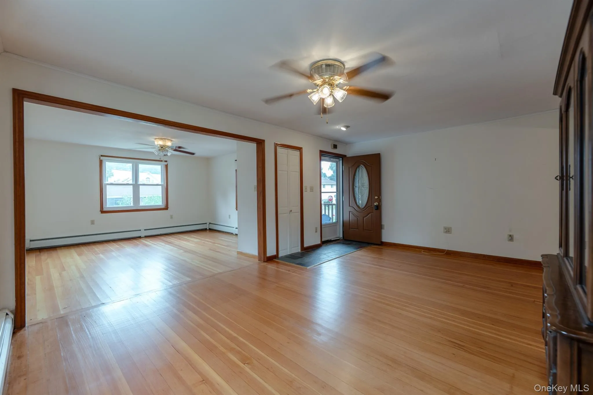 22 Petit Avenue, Kingston, NY, 2 Bedrooms Bedrooms, 5 Rooms Rooms,1 BathroomBathrooms,Residential,For Rent,Petit,0,1028078 22 Petit Avenue, Kingston, NY, 2 Bedrooms Bedrooms, 5 Rooms Rooms,1 BathroomBathrooms,Residential,For Rent,Petit,0,1028078