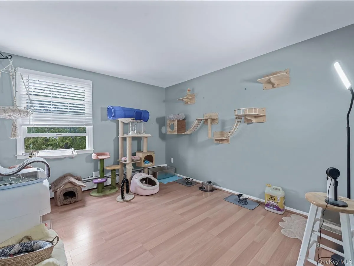 33 Winside Lane, Brookhaven, NY, 4 Bedrooms Bedrooms, 11 Rooms Rooms,3 BathroomsBathrooms,Residential,For Rent,Winside,0,1028079 33 Winside Lane, Brookhaven, NY, 4 Bedrooms Bedrooms, 11 Rooms Rooms,3 BathroomsBathrooms,Residential,For Rent,Winside,0,1028079