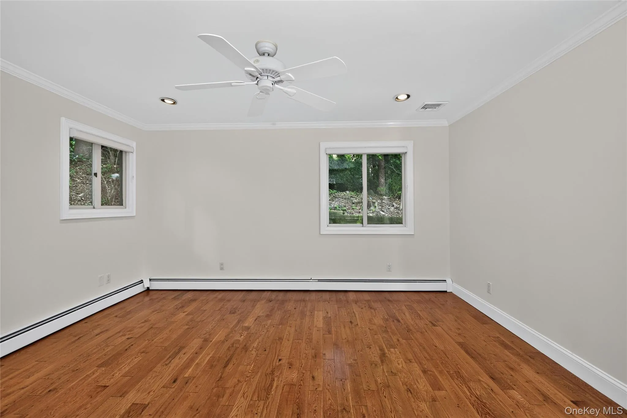 64 Bradley Street, Greenburgh, NY, 2 Bedrooms Bedrooms, 4 Rooms Rooms,2 BathroomsBathrooms,Residential,For Rent,Bradley,0,1028082 64 Bradley Street, Greenburgh, NY, 2 Bedrooms Bedrooms, 4 Rooms Rooms,2 BathroomsBathrooms,Residential,For Rent,Bradley,0,1028082