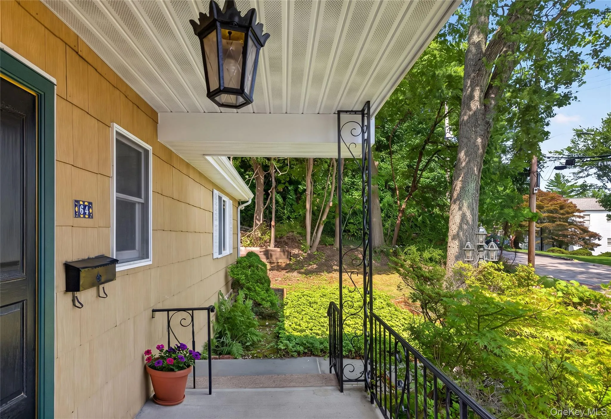 64 Bradley Street, Greenburgh, NY, 2 Bedrooms Bedrooms, 4 Rooms Rooms,2 BathroomsBathrooms,Residential,For Rent,Bradley,0,1028082 64 Bradley Street, Greenburgh, NY, 2 Bedrooms Bedrooms, 4 Rooms Rooms,2 BathroomsBathrooms,Residential,For Rent,Bradley,0,1028082