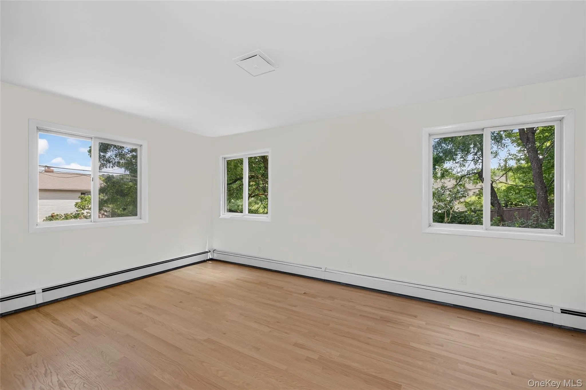 Open Plan Living/Dining Room Open Plan Living/Dining Room