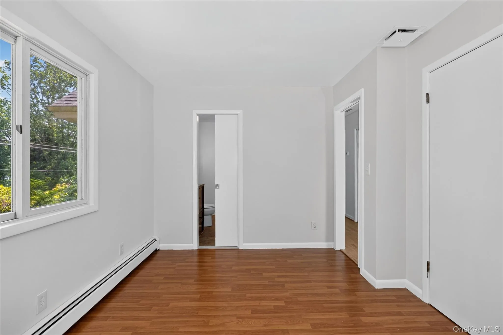 64 Bradley Street, Greenburgh, NY, 2 Bedrooms Bedrooms, 4 Rooms Rooms,2 BathroomsBathrooms,Residential,For Rent,Bradley,0,1028082 64 Bradley Street, Greenburgh, NY, 2 Bedrooms Bedrooms, 4 Rooms Rooms,2 BathroomsBathrooms,Residential,For Rent,Bradley,0,1028082