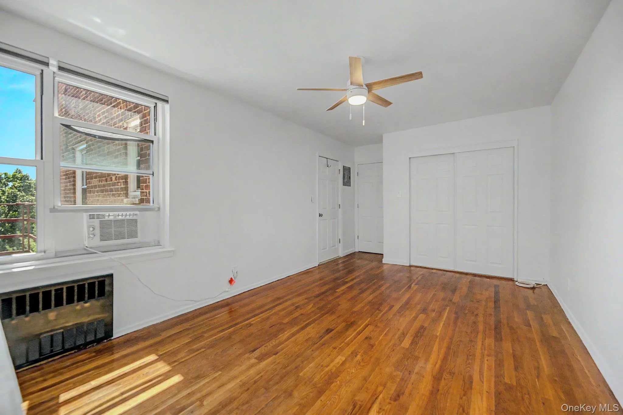 1300 Midland Avenue, Yonkers, NY, 2 Bedrooms Bedrooms, 4 Rooms Rooms,1 BathroomBathrooms,Residential,For Rent,Midland,0,1028084 1300 Midland Avenue, Yonkers, NY, 2 Bedrooms Bedrooms, 4 Rooms Rooms,1 BathroomBathrooms,Residential,For Rent,Midland,0,1028084