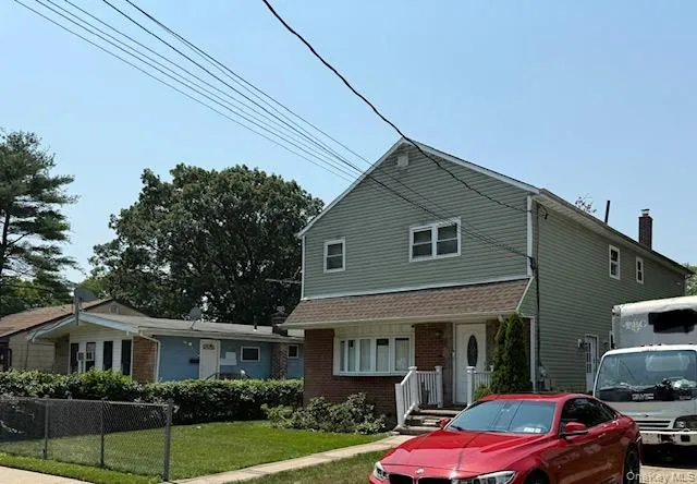 195 Garden Street, North Hempstead, NY, 6 Bedrooms Bedrooms, 11 Rooms Rooms,3 BathroomsBathrooms,Residential,For Rent,Garden,0,1028090 195 Garden Street, North Hempstead, NY, 6 Bedrooms Bedrooms, 11 Rooms Rooms,3 BathroomsBathrooms,Residential,For Rent,Garden,0,1028090