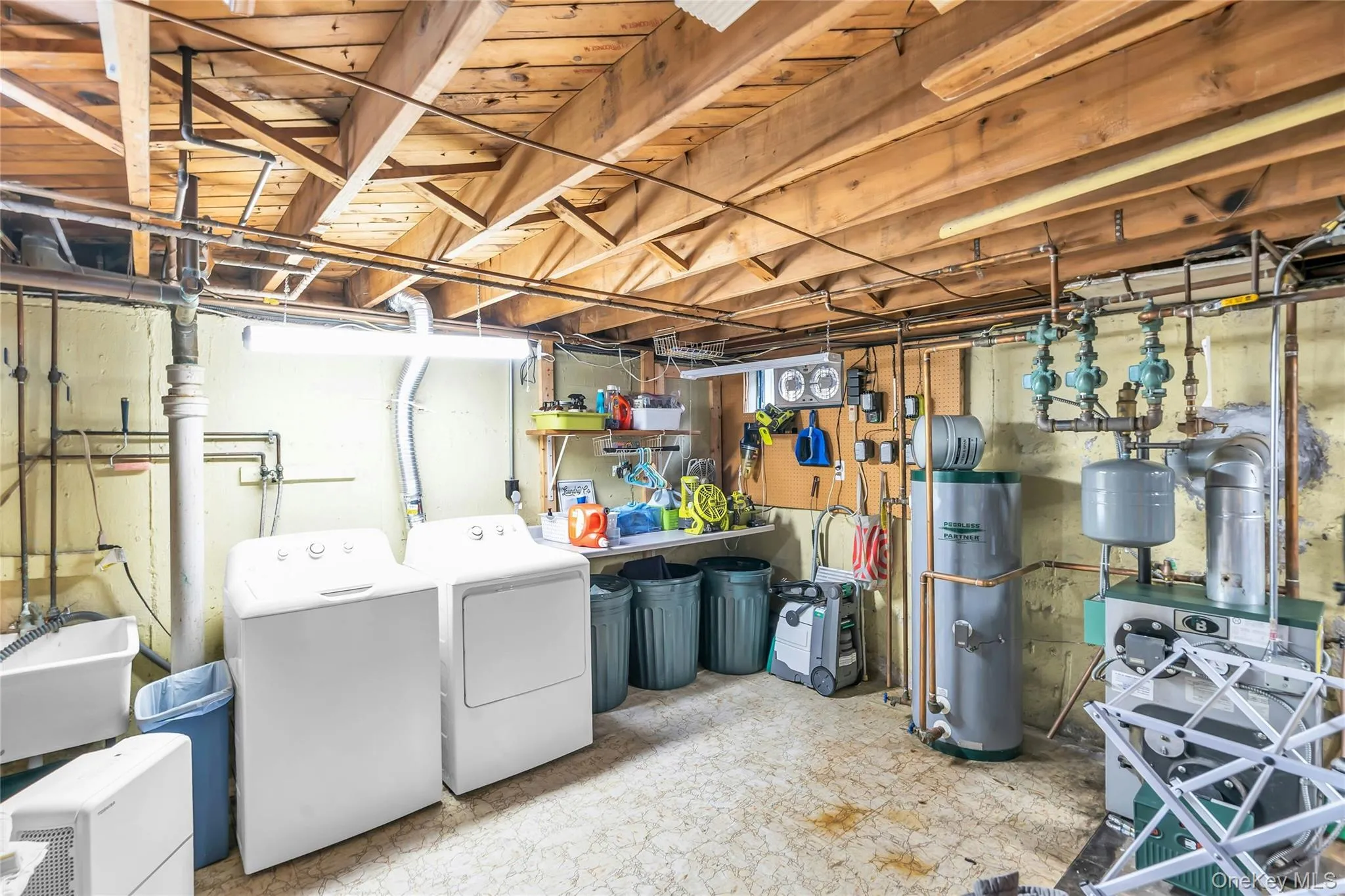 209 Iceland Drive, Huntington, NY, 4 Bedrooms Bedrooms, 7 Rooms Rooms,2 BathroomsBathrooms,Residential,For Rent,Iceland,0,1028092 209 Iceland Drive, Huntington, NY, 4 Bedrooms Bedrooms, 7 Rooms Rooms,2 BathroomsBathrooms,Residential,For Rent,Iceland,0,1028092