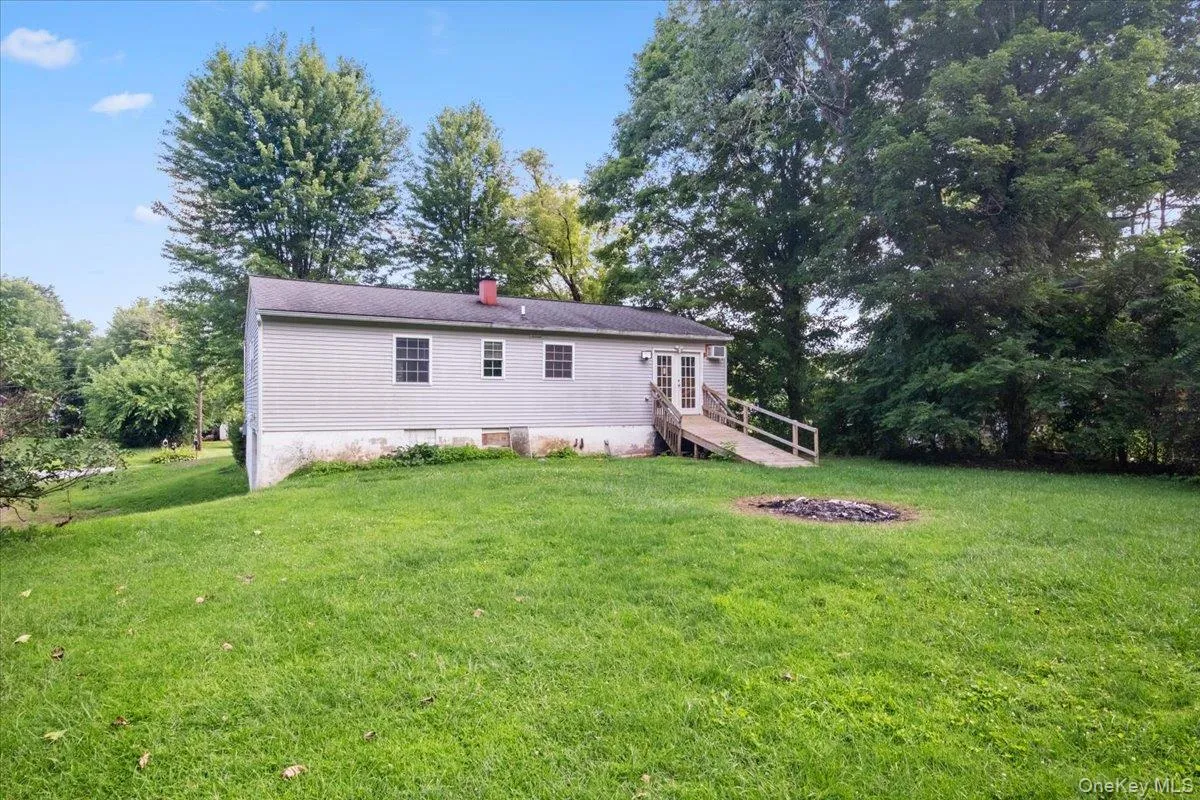 39 Farm Drive, Dover, NY, 3 Bedrooms Bedrooms, 6 Rooms Rooms,1 BathroomBathrooms,Residential,For Rent,Farm,0,1028097 39 Farm Drive, Dover, NY, 3 Bedrooms Bedrooms, 6 Rooms Rooms,1 BathroomBathrooms,Residential,For Rent,Farm,0,1028097