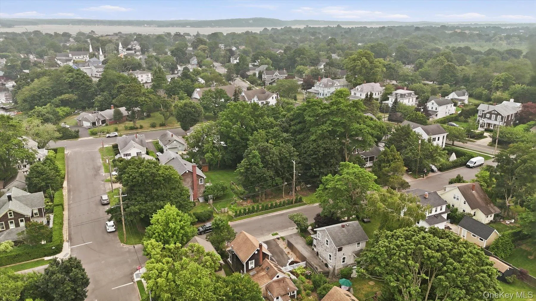 308 Monsell Place, Southold, NY, 3 Bedrooms Bedrooms, 6 Rooms Rooms,1 BathroomBathrooms,Residential,For Rent,Monsell,0,1028101 308 Monsell Place, Southold, NY, 3 Bedrooms Bedrooms, 6 Rooms Rooms,1 BathroomBathrooms,Residential,For Rent,Monsell,0,1028101