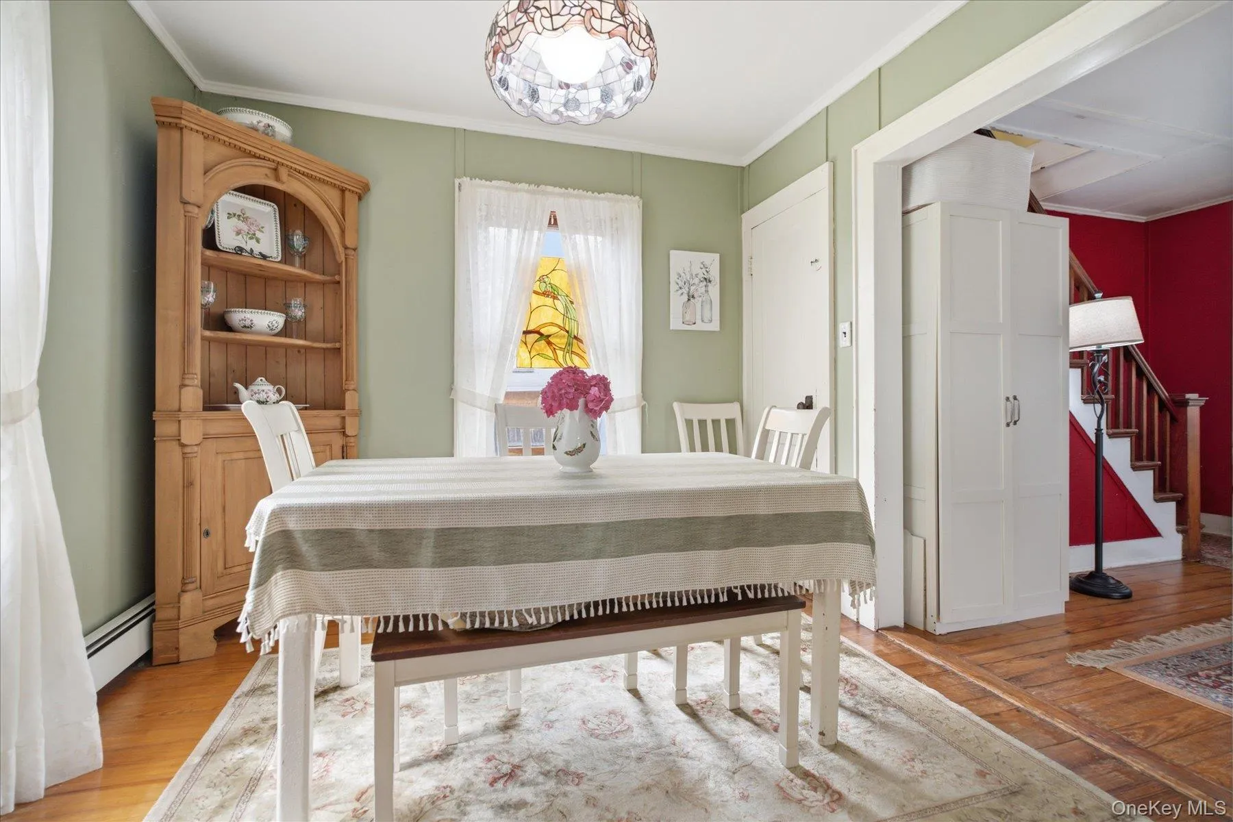 308 Monsell Place, Southold, NY, 3 Bedrooms Bedrooms, 6 Rooms Rooms,1 BathroomBathrooms,Residential,For Rent,Monsell,0,1028101 308 Monsell Place, Southold, NY, 3 Bedrooms Bedrooms, 6 Rooms Rooms,1 BathroomBathrooms,Residential,For Rent,Monsell,0,1028101