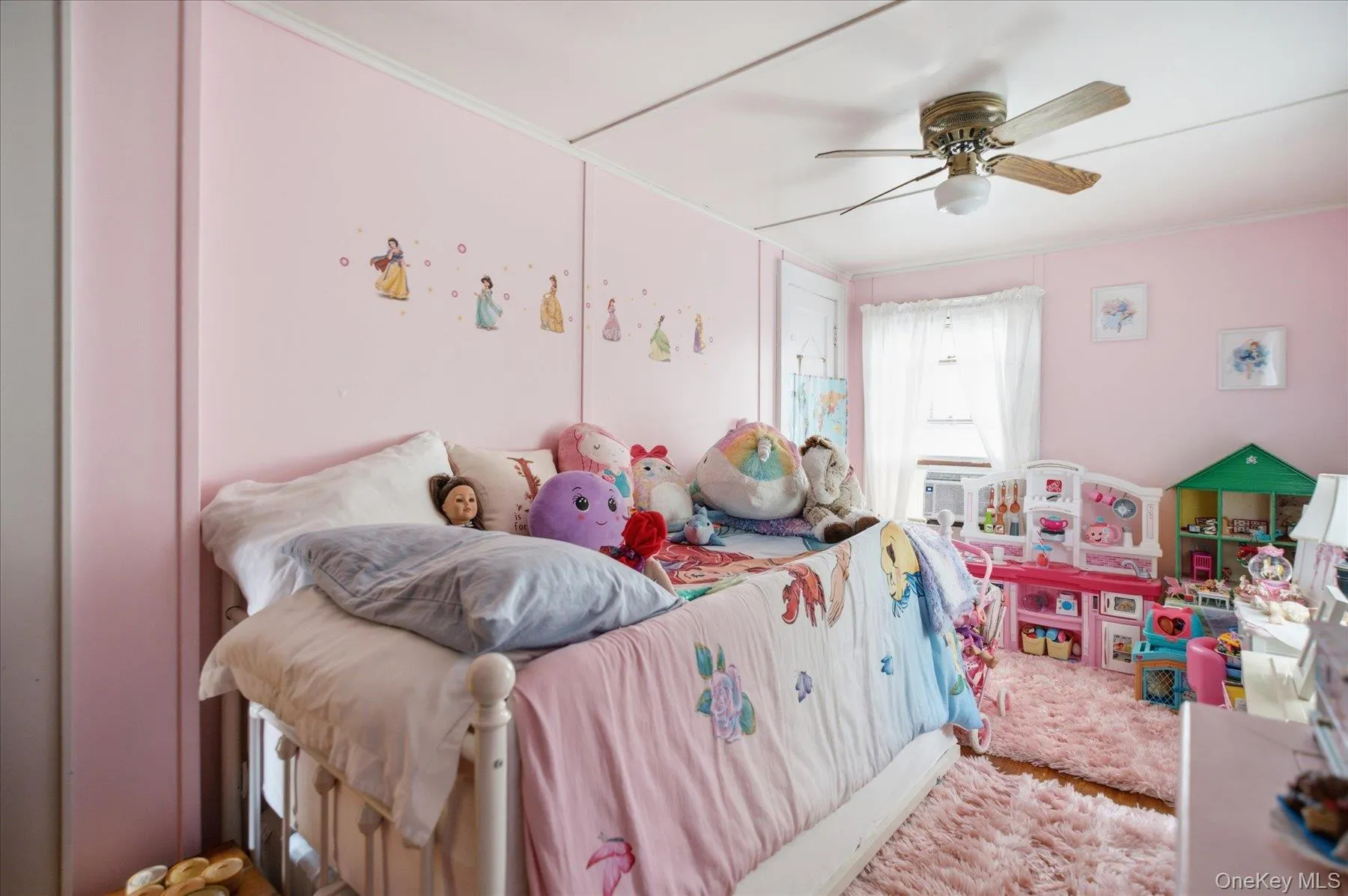 308 Monsell Place, Southold, NY, 3 Bedrooms Bedrooms, 6 Rooms Rooms,1 BathroomBathrooms,Residential,For Rent,Monsell,0,1028101 308 Monsell Place, Southold, NY, 3 Bedrooms Bedrooms, 6 Rooms Rooms,1 BathroomBathrooms,Residential,For Rent,Monsell,0,1028101