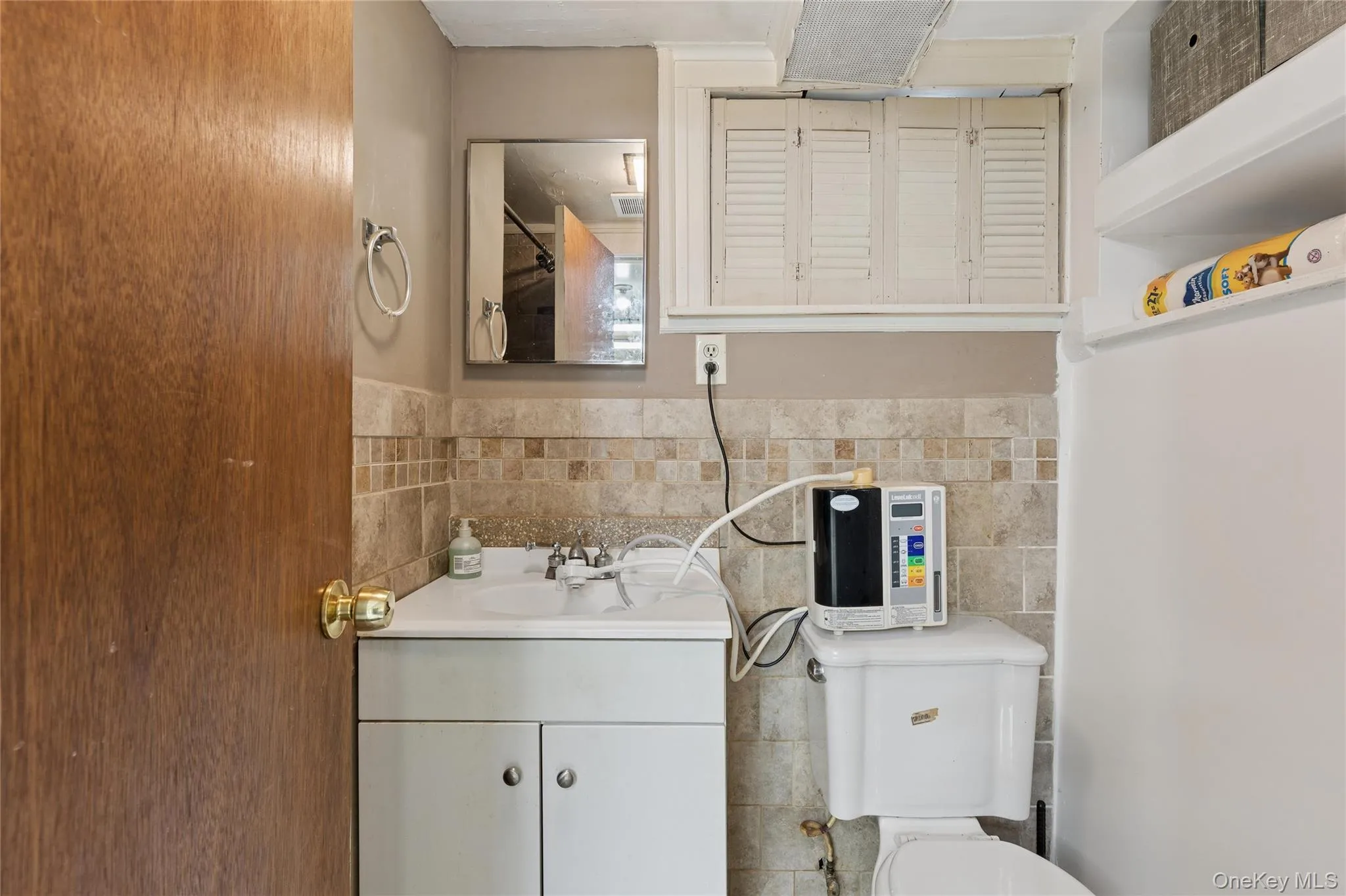 82-42 233rd Street, New York, NY, 4 Bedrooms Bedrooms, 9 Rooms Rooms,3 BathroomsBathrooms,Residential,For Rent,233rd,0,1028108 82-42 233rd Street, New York, NY, 4 Bedrooms Bedrooms, 9 Rooms Rooms,3 BathroomsBathrooms,Residential,For Rent,233rd,0,1028108