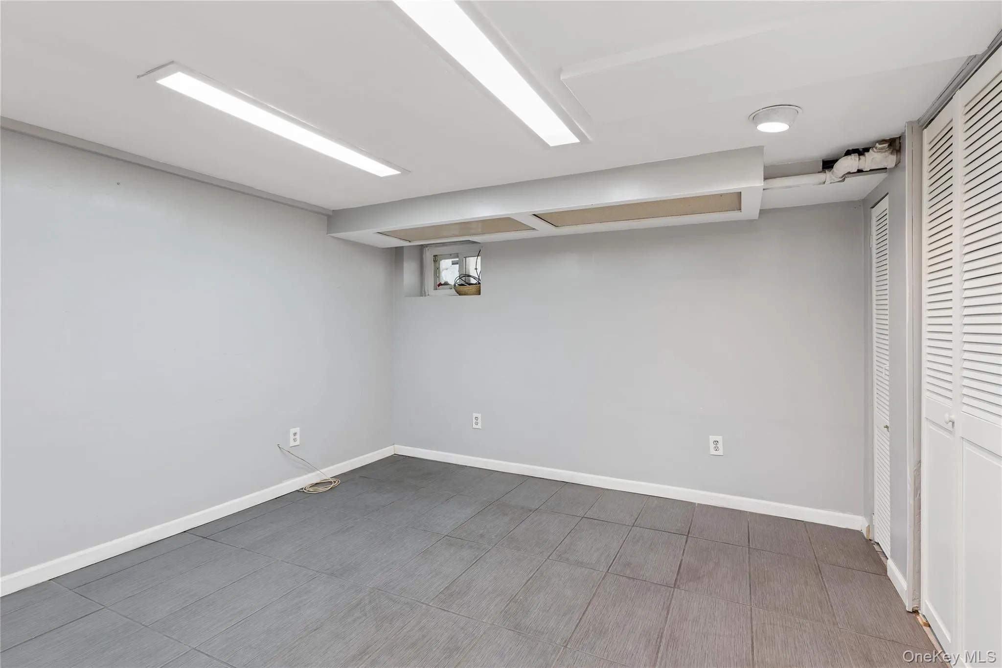 82-42 233rd Street, New York, NY, 4 Bedrooms Bedrooms, 9 Rooms Rooms,3 BathroomsBathrooms,Residential,For Rent,233rd,0,1028108 82-42 233rd Street, New York, NY, 4 Bedrooms Bedrooms, 9 Rooms Rooms,3 BathroomsBathrooms,Residential,For Rent,233rd,0,1028108