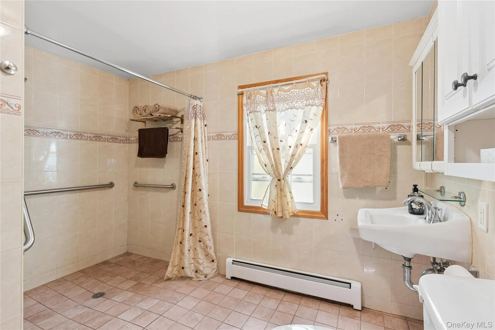 82-42 233rd Street, New York, NY, 4 Bedrooms Bedrooms, 9 Rooms Rooms,3 BathroomsBathrooms,Residential,For Rent,233rd,0,1028108 82-42 233rd Street, New York, NY, 4 Bedrooms Bedrooms, 9 Rooms Rooms,3 BathroomsBathrooms,Residential,For Rent,233rd,0,1028108