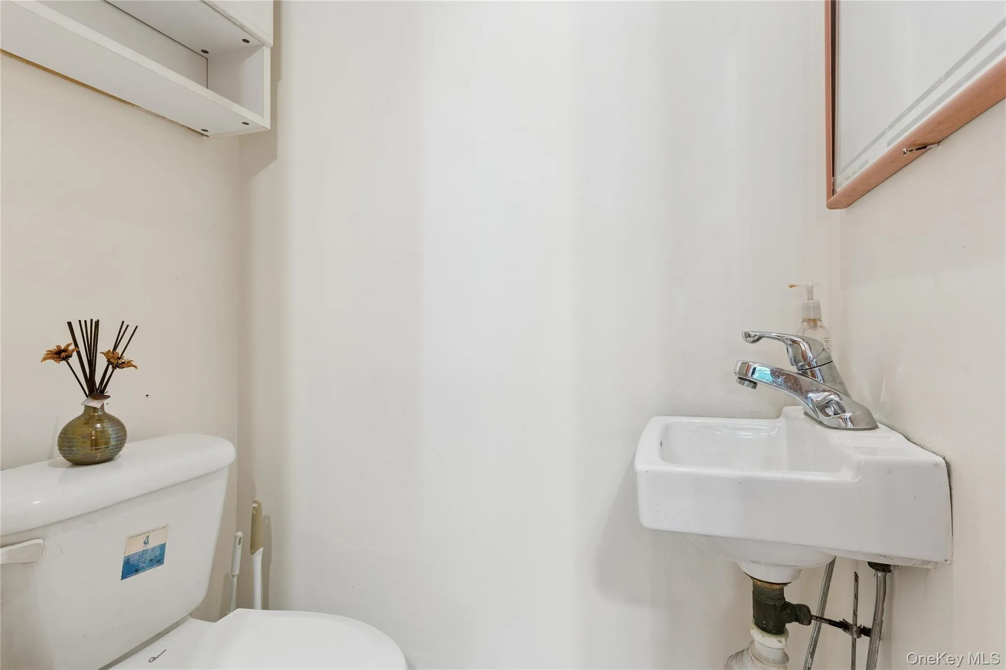 82-42 233rd Street, New York, NY, 4 Bedrooms Bedrooms, 9 Rooms Rooms,3 BathroomsBathrooms,Residential,For Rent,233rd,0,1028108 82-42 233rd Street, New York, NY, 4 Bedrooms Bedrooms, 9 Rooms Rooms,3 BathroomsBathrooms,Residential,For Rent,233rd,0,1028108