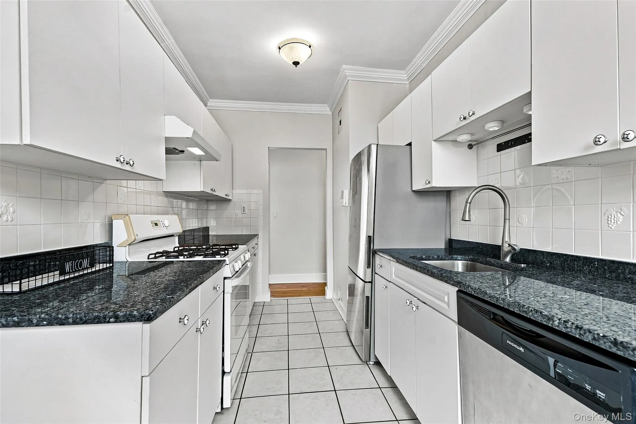 11 Alden Road, Mamaroneck, NY, 2 Bedrooms Bedrooms, 5 Rooms Rooms,2 BathroomsBathrooms,Residential Lease,For Rent,Alden,0,1028109 11 Alden Road, Mamaroneck, NY, 2 Bedrooms Bedrooms, 5 Rooms Rooms,2 BathroomsBathrooms,Residential Lease,For Rent,Alden,0,1028109