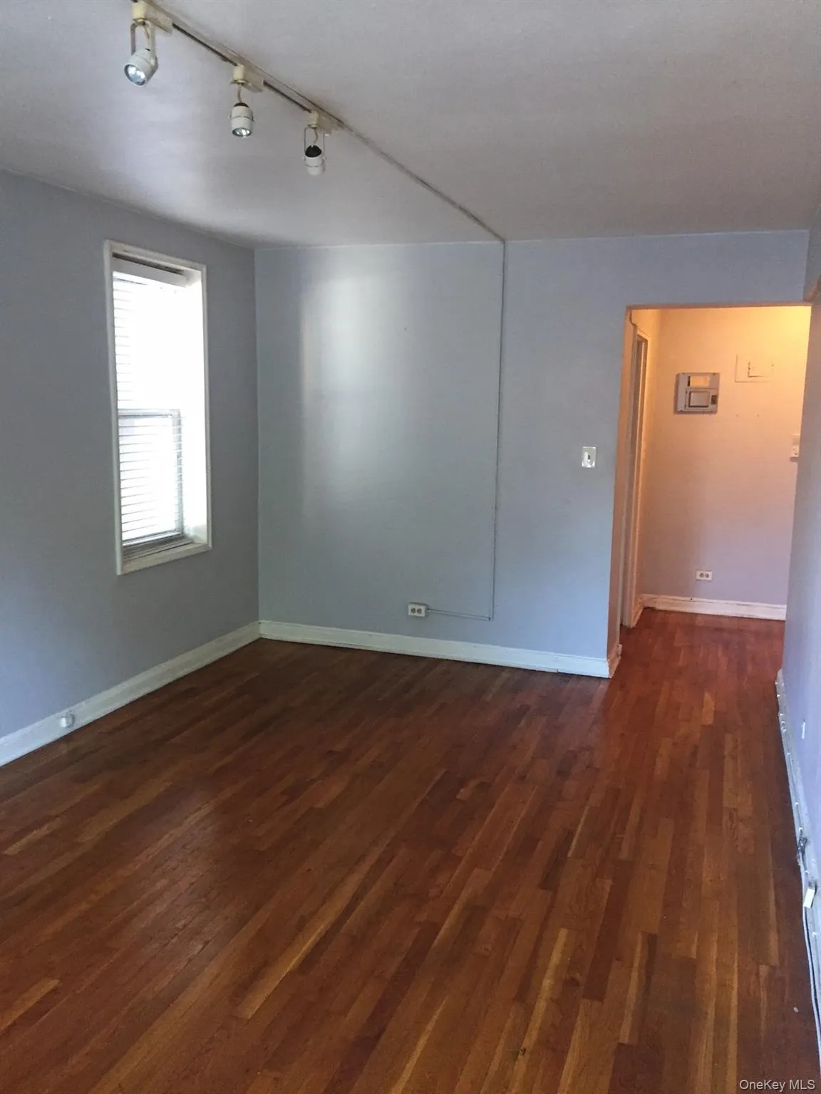 143-25 84th Drive, New York, NY, 4 Rooms Rooms,1 BathroomBathrooms,Residential,For Rent,84th,0,1028113 143-25 84th Drive, New York, NY, 4 Rooms Rooms,1 BathroomBathrooms,Residential,For Rent,84th,0,1028113