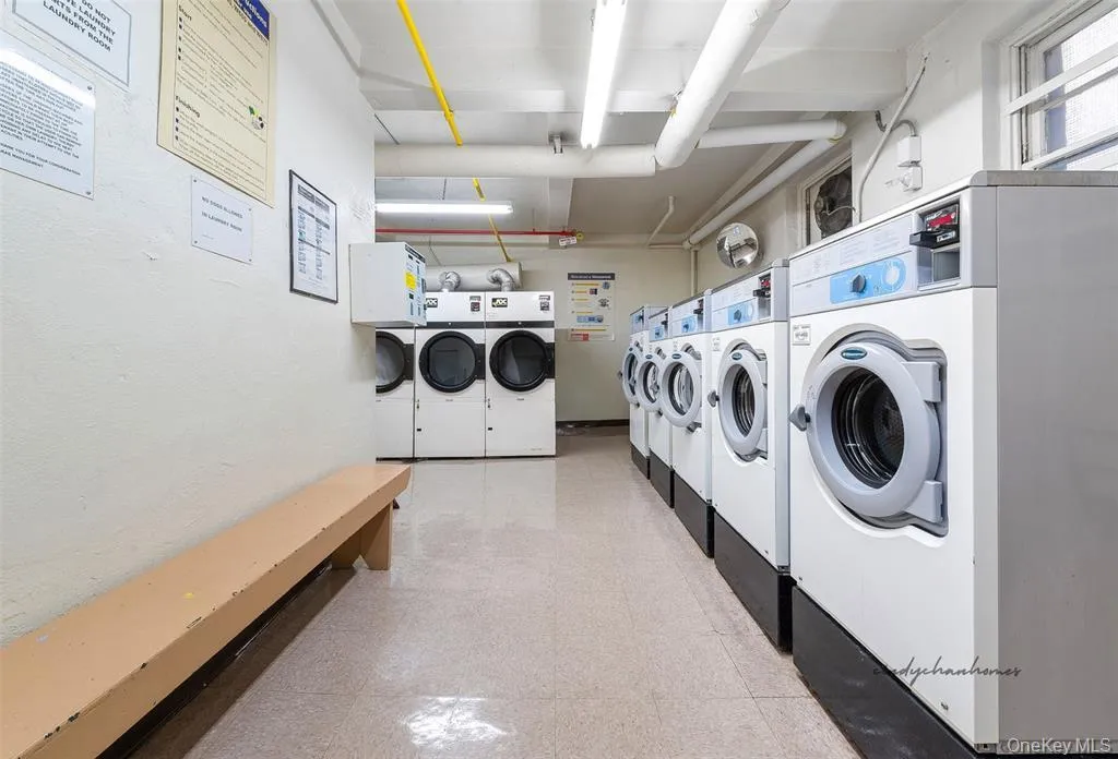 143-25 84th Drive, New York, NY, 4 Rooms Rooms,1 BathroomBathrooms,Residential,For Rent,84th,0,1028113 143-25 84th Drive, New York, NY, 4 Rooms Rooms,1 BathroomBathrooms,Residential,For Rent,84th,0,1028113