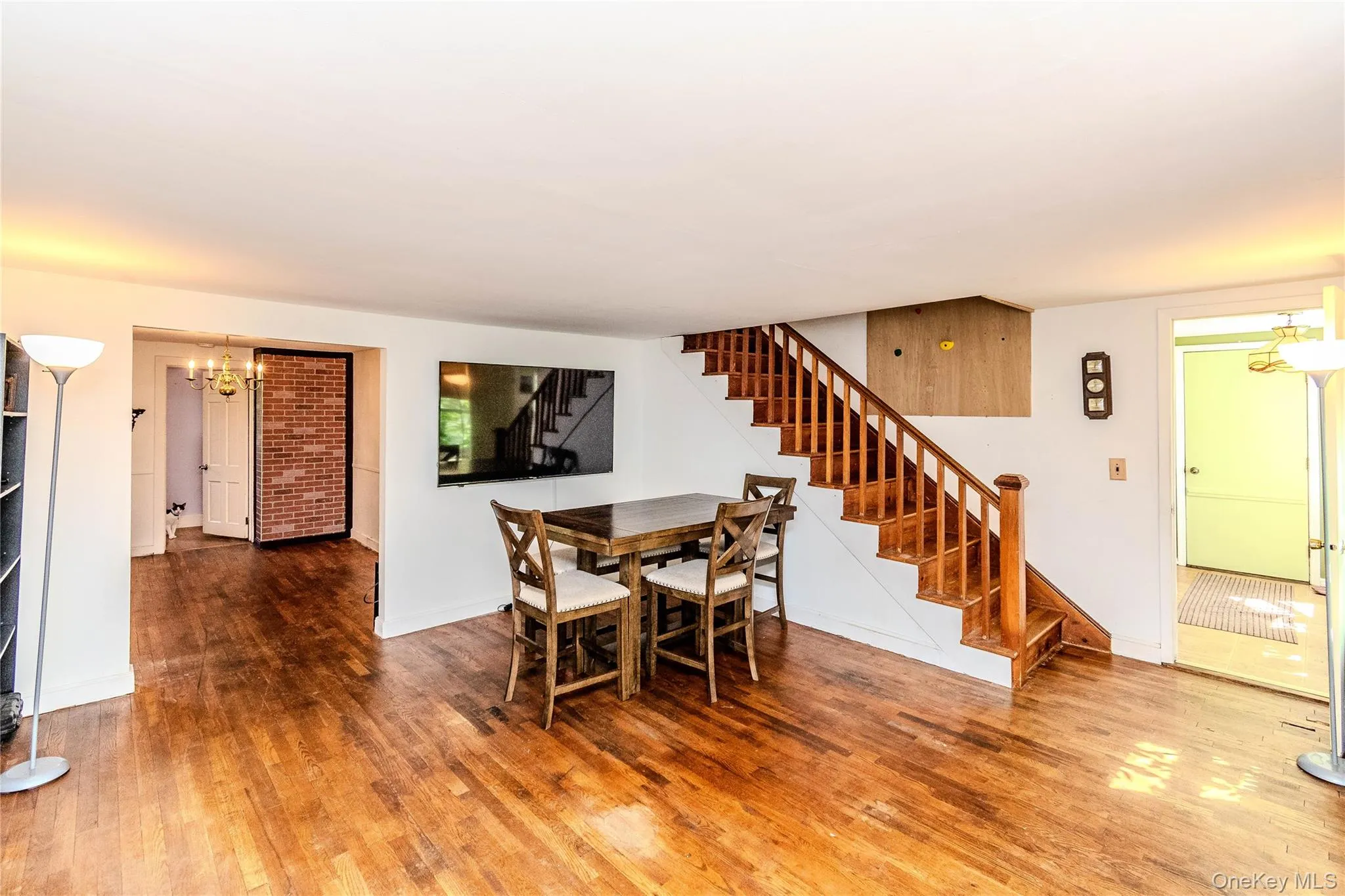311 Lucas Avenue, Kingston, NY, 3 Bedrooms Bedrooms, 8 Rooms Rooms,1 BathroomBathrooms,Residential,For Rent,Lucas,0,1028115 311 Lucas Avenue, Kingston, NY, 3 Bedrooms Bedrooms, 8 Rooms Rooms,1 BathroomBathrooms,Residential,For Rent,Lucas,0,1028115