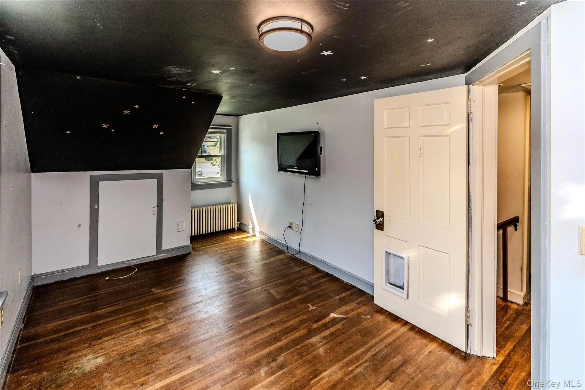 311 Lucas Avenue, Kingston, NY, 3 Bedrooms Bedrooms, 8 Rooms Rooms,1 BathroomBathrooms,Residential,For Rent,Lucas,0,1028115 311 Lucas Avenue, Kingston, NY, 3 Bedrooms Bedrooms, 8 Rooms Rooms,1 BathroomBathrooms,Residential,For Rent,Lucas,0,1028115