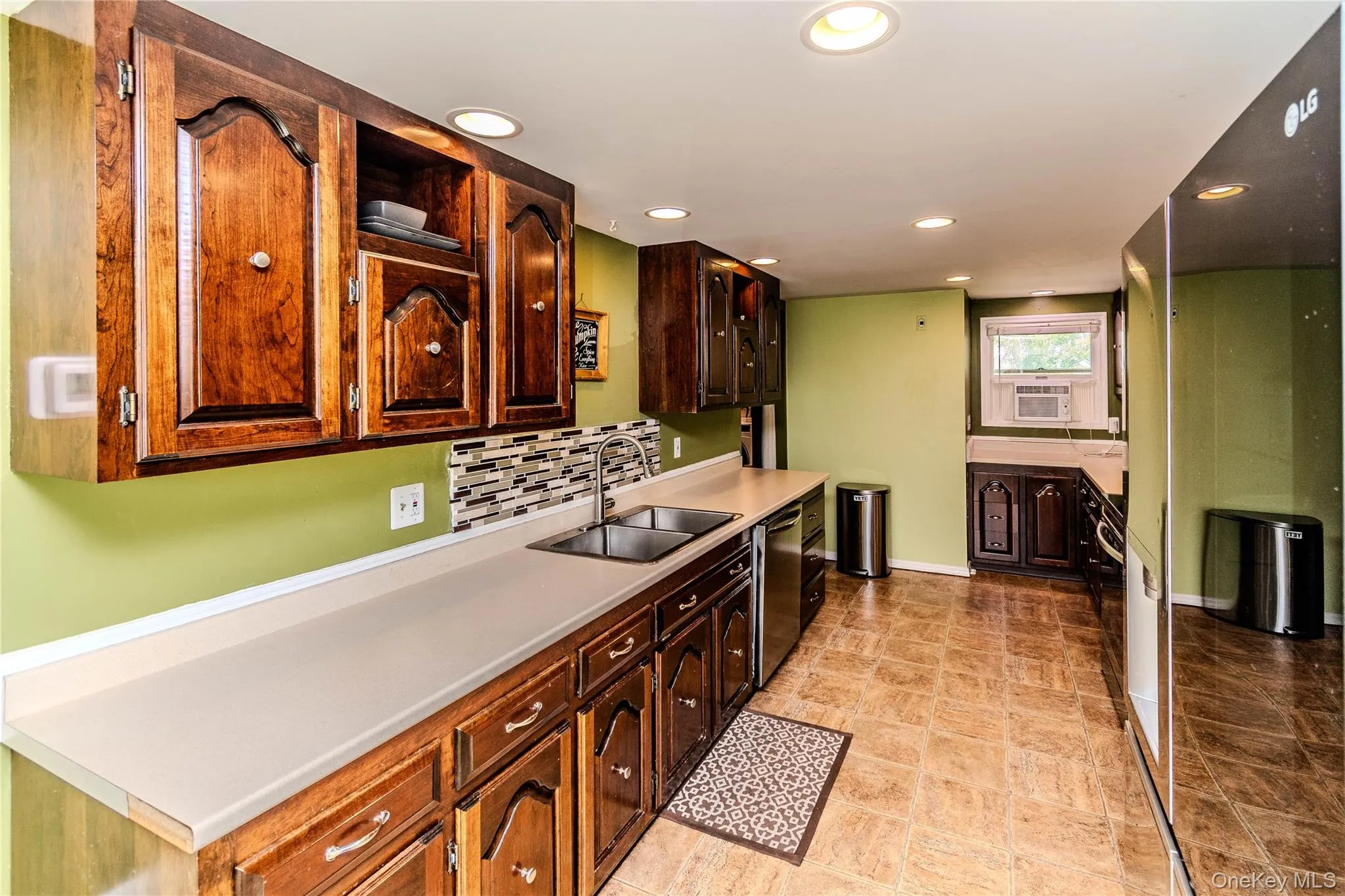 311 Lucas Avenue, Kingston, NY, 3 Bedrooms Bedrooms, 8 Rooms Rooms,1 BathroomBathrooms,Residential,For Rent,Lucas,0,1028115 311 Lucas Avenue, Kingston, NY, 3 Bedrooms Bedrooms, 8 Rooms Rooms,1 BathroomBathrooms,Residential,For Rent,Lucas,0,1028115