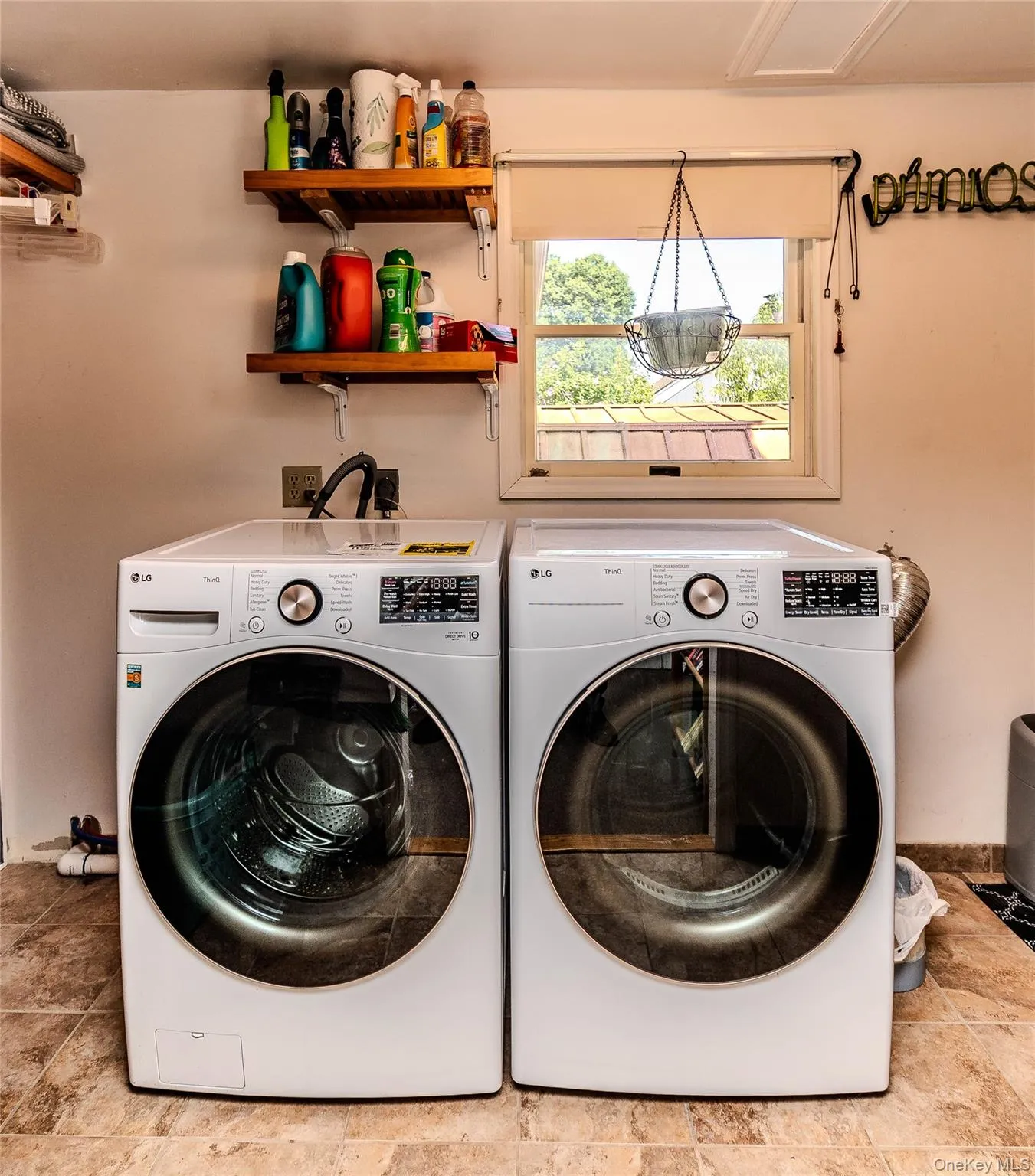 311 Lucas Avenue, Kingston, NY, 3 Bedrooms Bedrooms, 8 Rooms Rooms,1 BathroomBathrooms,Residential,For Rent,Lucas,0,1028115 311 Lucas Avenue, Kingston, NY, 3 Bedrooms Bedrooms, 8 Rooms Rooms,1 BathroomBathrooms,Residential,For Rent,Lucas,0,1028115