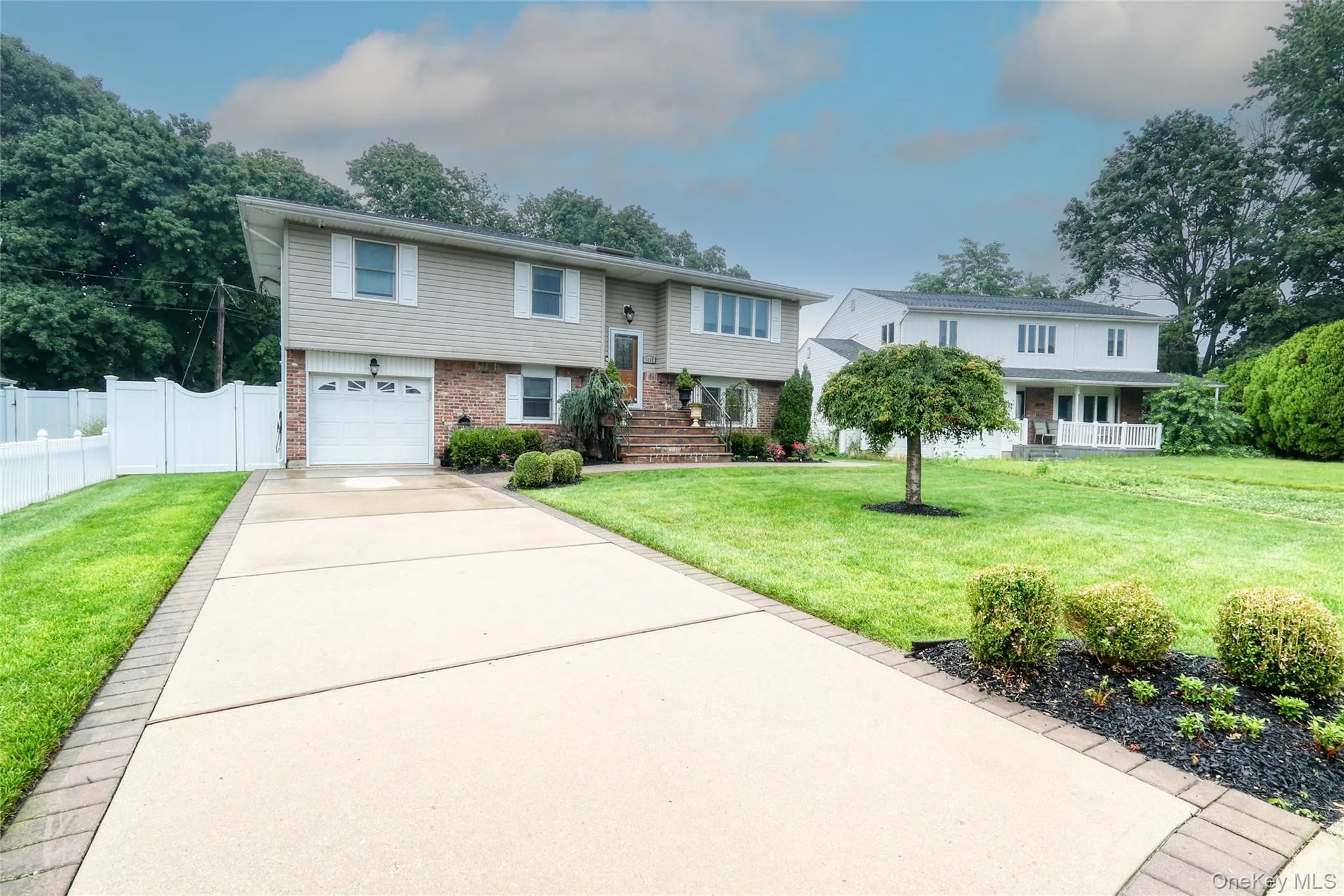 1352 Estelle Court, Hempstead, NY, 4 Bedrooms Bedrooms, 13 Rooms Rooms,2 BathroomsBathrooms,Residential,For Rent,Estelle,0,1028117 1352 Estelle Court, Hempstead, NY, 4 Bedrooms Bedrooms, 13 Rooms Rooms,2 BathroomsBathrooms,Residential,For Rent,Estelle,0,1028117