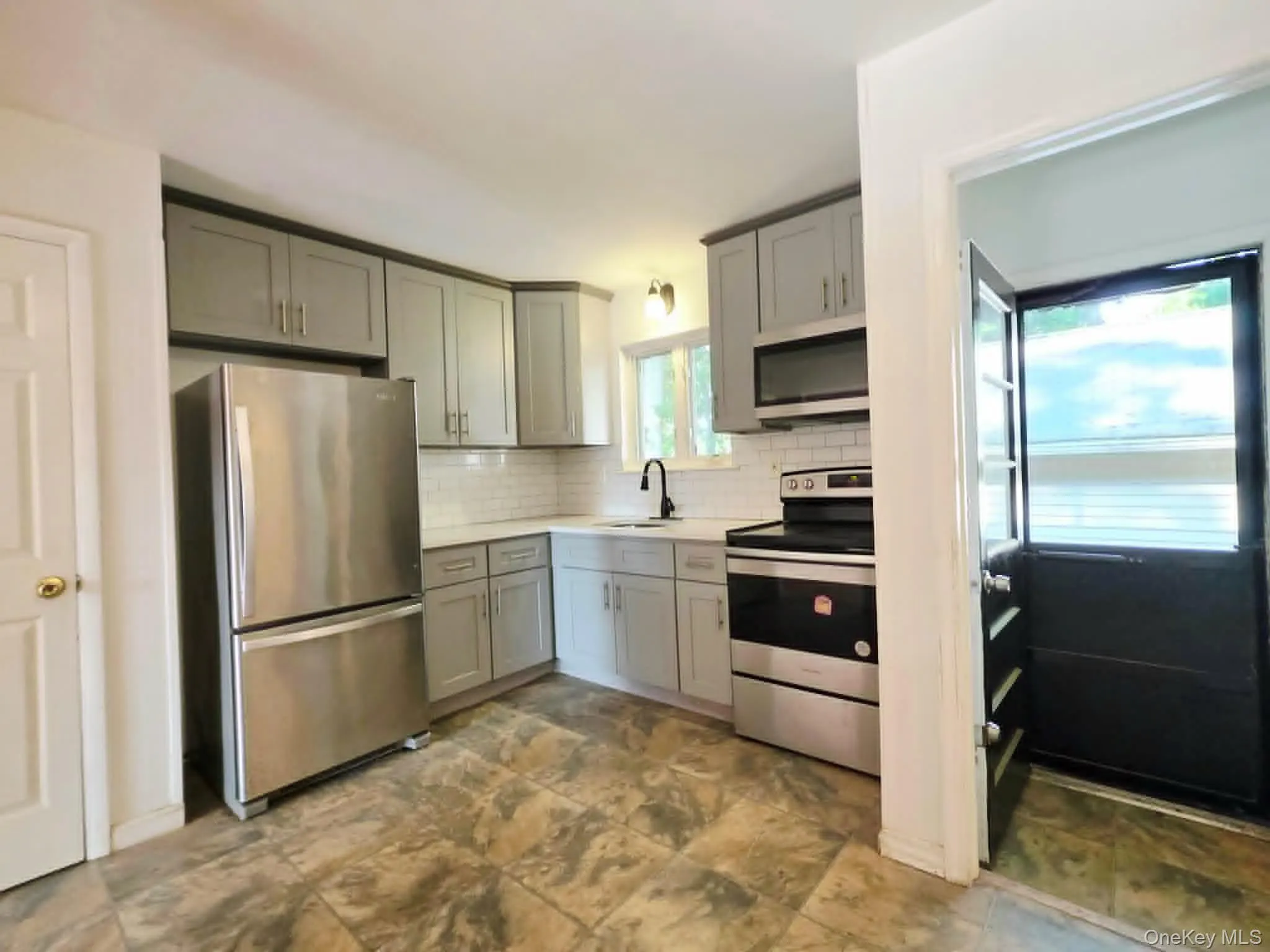 149 Moriches Avenue, Brookhaven, NY, 3 Bedrooms Bedrooms, 7 Rooms Rooms,2 BathroomsBathrooms,Residential,For Rent,Moriches,0,1028118 149 Moriches Avenue, Brookhaven, NY, 3 Bedrooms Bedrooms, 7 Rooms Rooms,2 BathroomsBathrooms,Residential,For Rent,Moriches,0,1028118