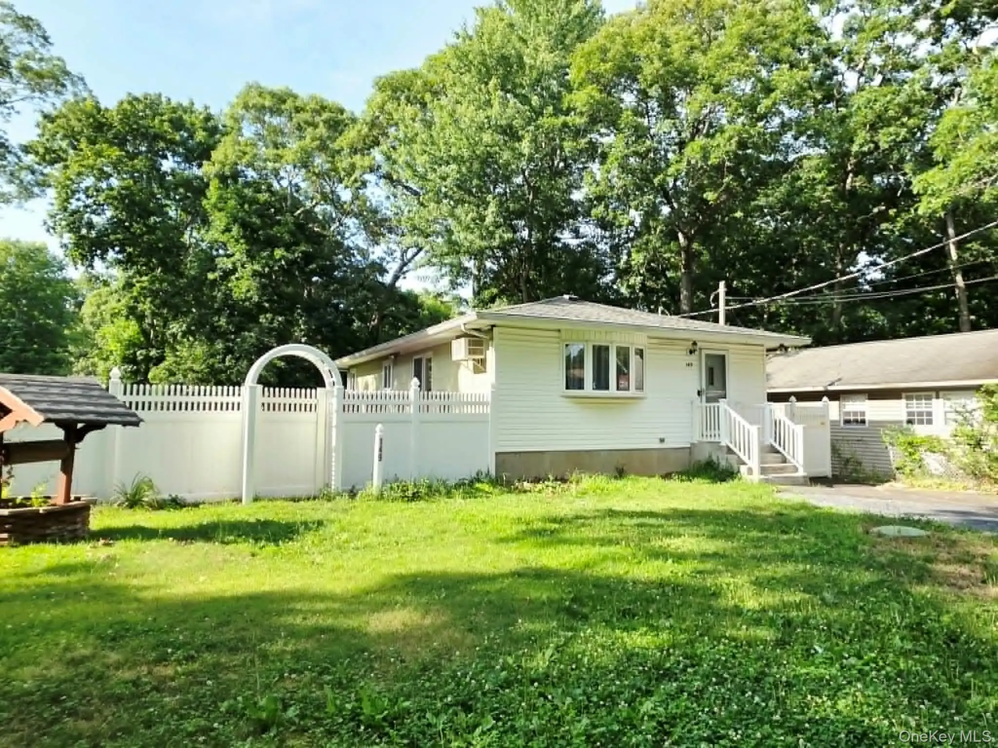 149 Moriches Avenue, Brookhaven, NY, 3 Bedrooms Bedrooms, 7 Rooms Rooms,2 BathroomsBathrooms,Residential,For Rent,Moriches,0,1028118 149 Moriches Avenue, Brookhaven, NY, 3 Bedrooms Bedrooms, 7 Rooms Rooms,2 BathroomsBathrooms,Residential,For Rent,Moriches,0,1028118