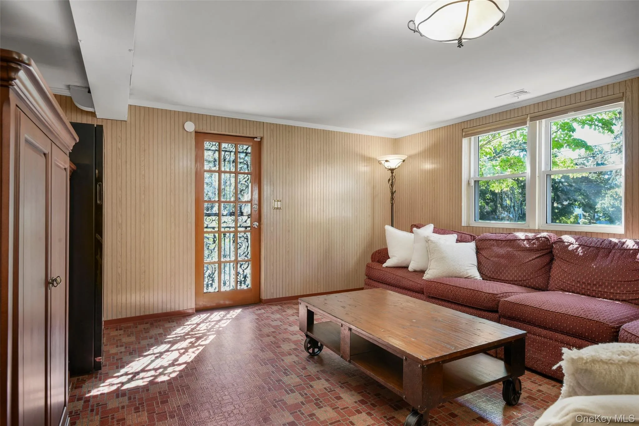 30 Antler Place, New Rochelle, NY, 4 Bedrooms Bedrooms, 8 Rooms Rooms,3 BathroomsBathrooms,Residential,For Rent,Antler,0,1028119 30 Antler Place, New Rochelle, NY, 4 Bedrooms Bedrooms, 8 Rooms Rooms,3 BathroomsBathrooms,Residential,For Rent,Antler,0,1028119
