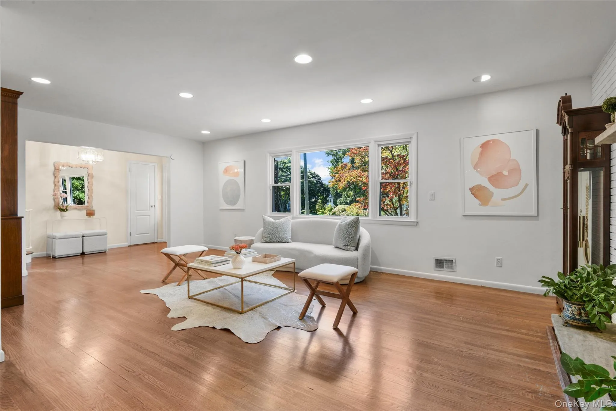 30 Antler Place, New Rochelle, NY, 4 Bedrooms Bedrooms, 8 Rooms Rooms,3 BathroomsBathrooms,Residential,For Rent,Antler,0,1028119 30 Antler Place, New Rochelle, NY, 4 Bedrooms Bedrooms, 8 Rooms Rooms,3 BathroomsBathrooms,Residential,For Rent,Antler,0,1028119