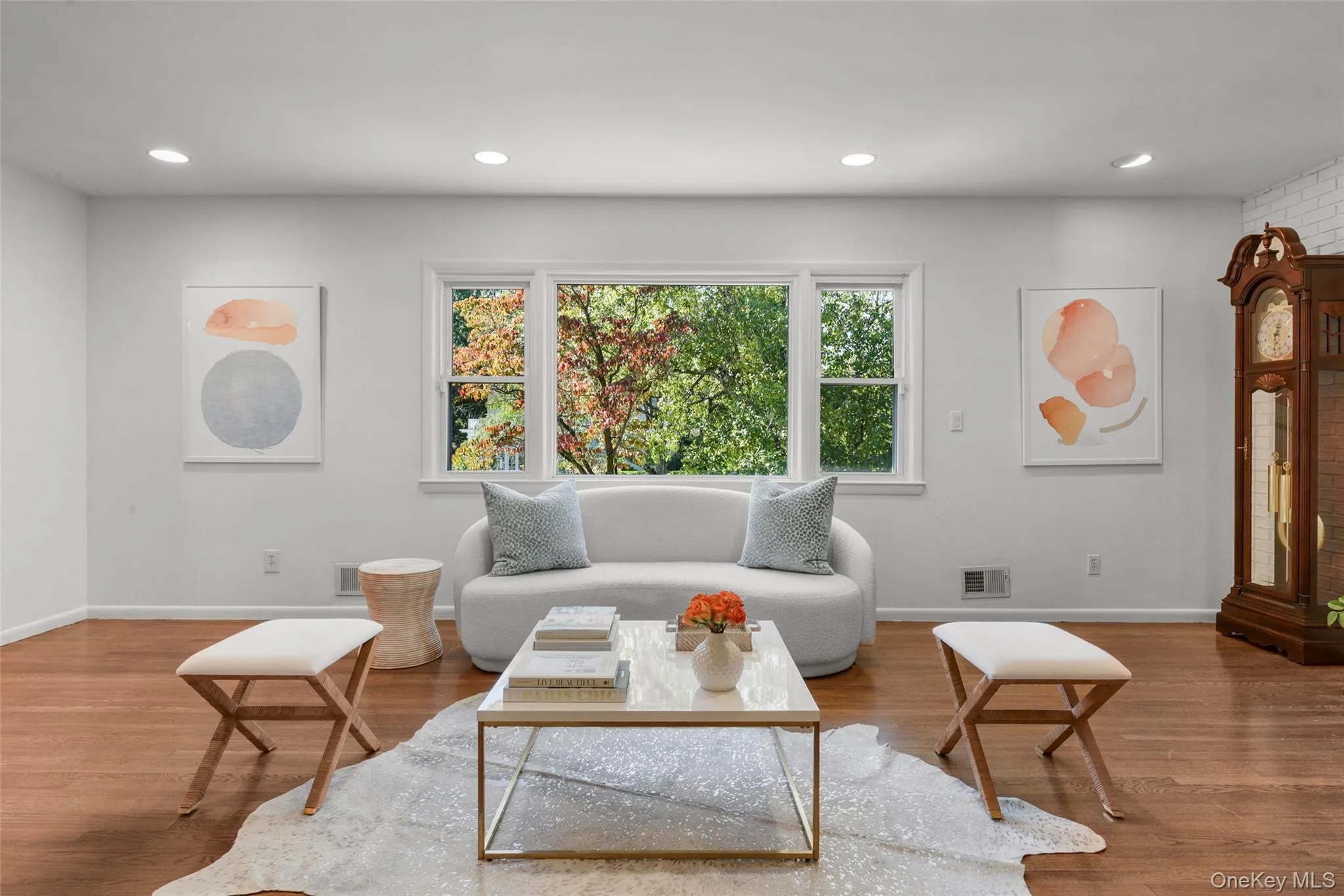 30 Antler Place, New Rochelle, NY, 4 Bedrooms Bedrooms, 8 Rooms Rooms,3 BathroomsBathrooms,Residential,For Rent,Antler,0,1028119 30 Antler Place, New Rochelle, NY, 4 Bedrooms Bedrooms, 8 Rooms Rooms,3 BathroomsBathrooms,Residential,For Rent,Antler,0,1028119