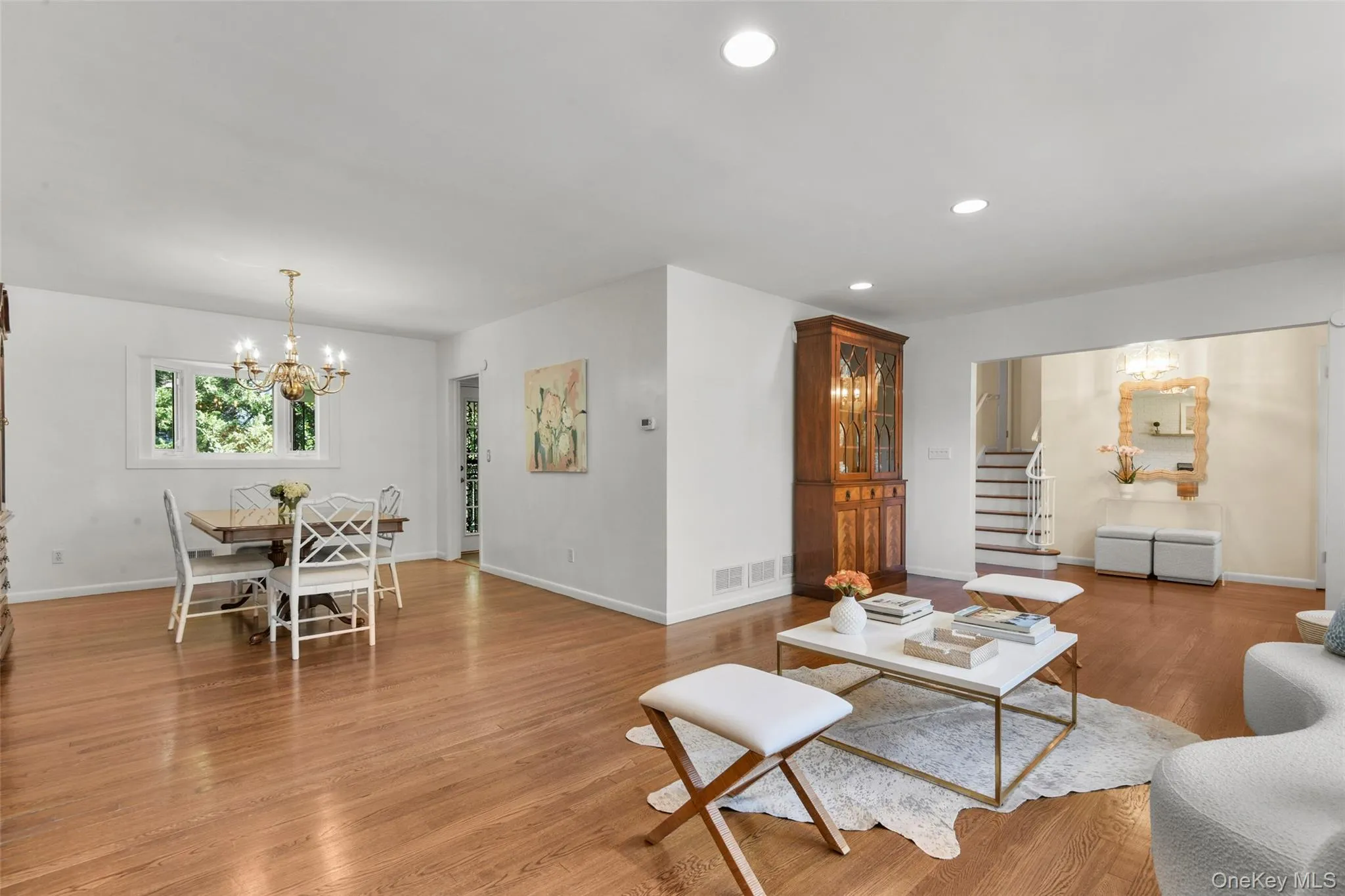 30 Antler Place, New Rochelle, NY, 4 Bedrooms Bedrooms, 8 Rooms Rooms,3 BathroomsBathrooms,Residential,For Rent,Antler,0,1028119 30 Antler Place, New Rochelle, NY, 4 Bedrooms Bedrooms, 8 Rooms Rooms,3 BathroomsBathrooms,Residential,For Rent,Antler,0,1028119