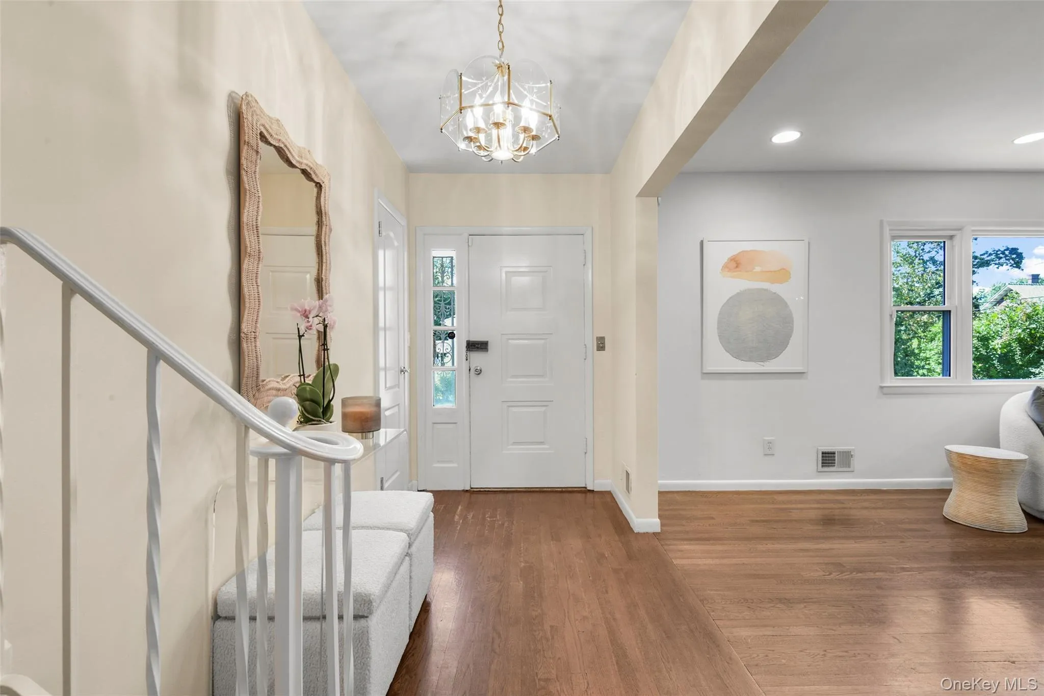 30 Antler Place, New Rochelle, NY, 4 Bedrooms Bedrooms, 8 Rooms Rooms,3 BathroomsBathrooms,Residential,For Rent,Antler,0,1028119 30 Antler Place, New Rochelle, NY, 4 Bedrooms Bedrooms, 8 Rooms Rooms,3 BathroomsBathrooms,Residential,For Rent,Antler,0,1028119