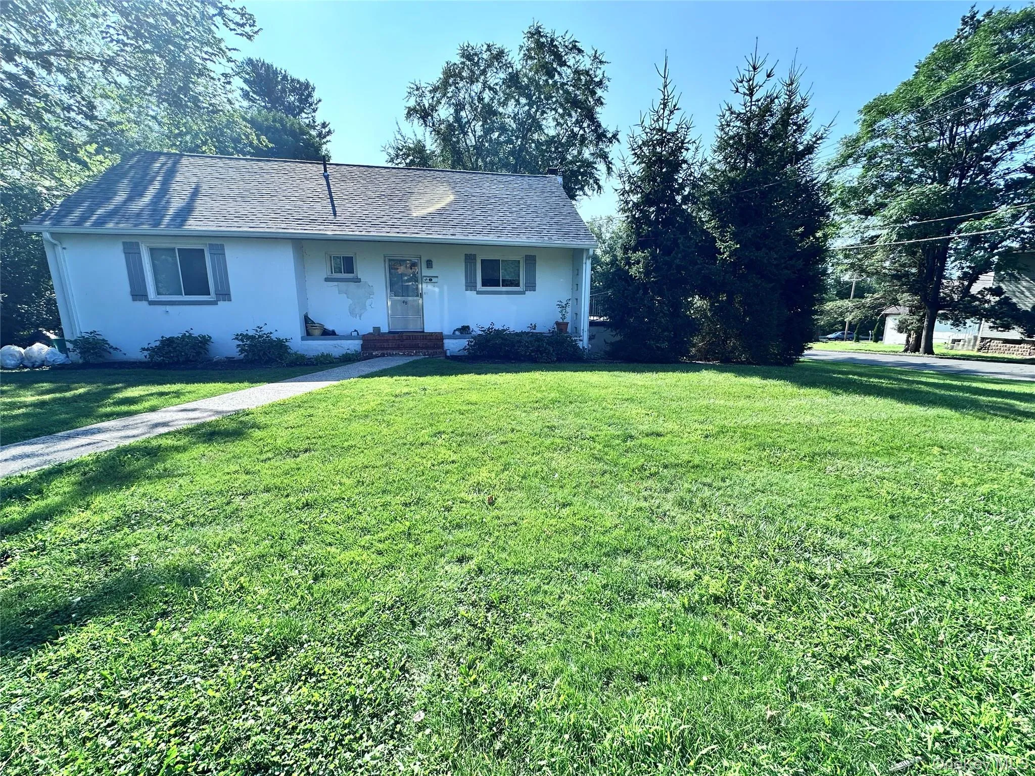 48 Medway Avenue, Clarkstown, NY, 3 Bedrooms Bedrooms, 8 Rooms Rooms,2 BathroomsBathrooms,Residential Lease,For Rent,Medway,0,1028123 48 Medway Avenue, Clarkstown, NY, 3 Bedrooms Bedrooms, 8 Rooms Rooms,2 BathroomsBathrooms,Residential Lease,For Rent,Medway,0,1028123