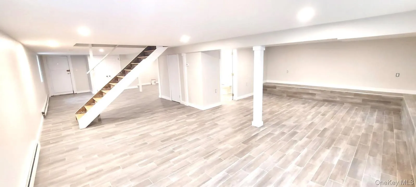 48 Medway Avenue, Clarkstown, NY, 3 Bedrooms Bedrooms, 8 Rooms Rooms,2 BathroomsBathrooms,Residential Lease,For Rent,Medway,0,1028123 48 Medway Avenue, Clarkstown, NY, 3 Bedrooms Bedrooms, 8 Rooms Rooms,2 BathroomsBathrooms,Residential Lease,For Rent,Medway,0,1028123