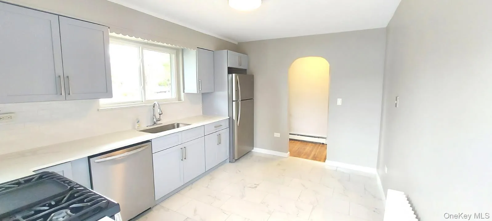 48 Medway Avenue, Clarkstown, NY, 3 Bedrooms Bedrooms, 8 Rooms Rooms,2 BathroomsBathrooms,Residential Lease,For Rent,Medway,0,1028123 48 Medway Avenue, Clarkstown, NY, 3 Bedrooms Bedrooms, 8 Rooms Rooms,2 BathroomsBathrooms,Residential Lease,For Rent,Medway,0,1028123
