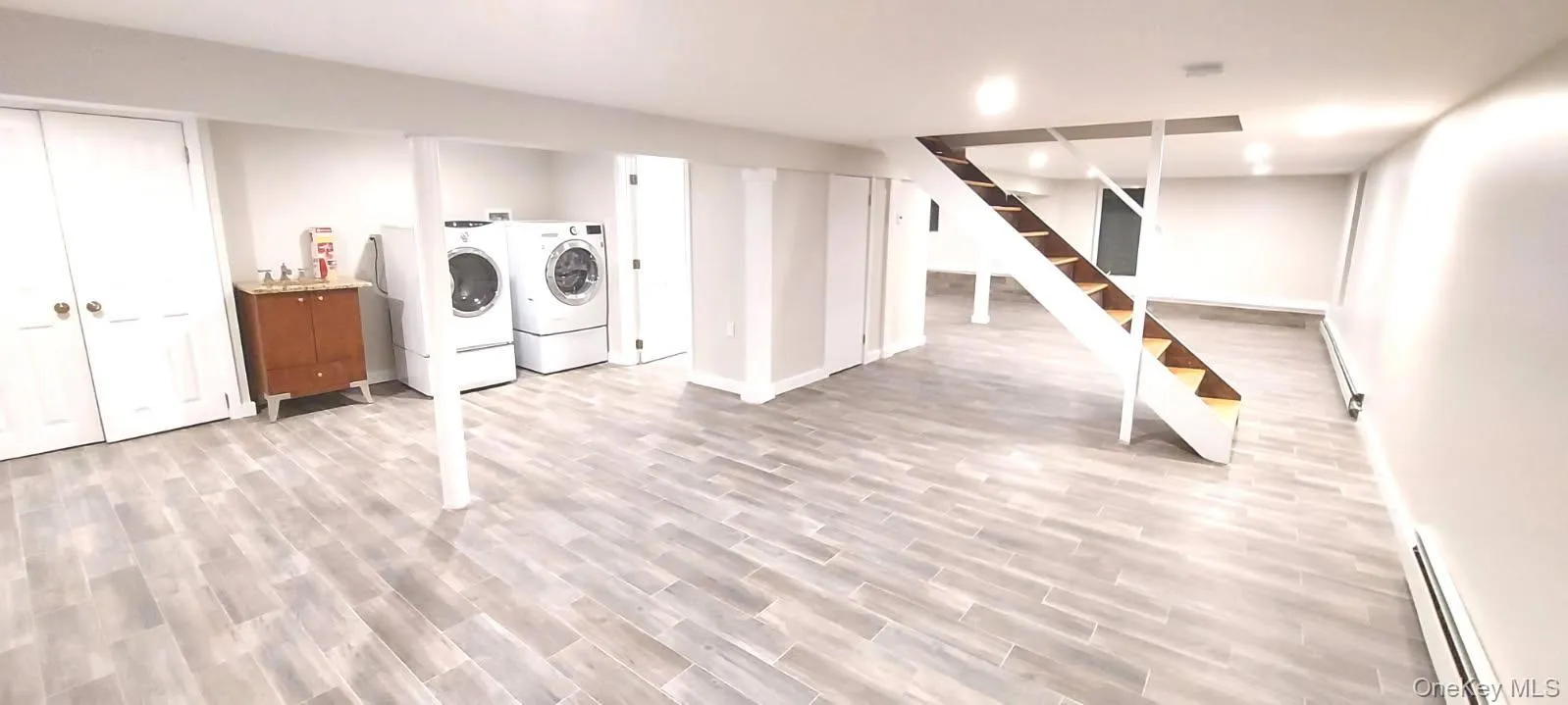 48 Medway Avenue, Clarkstown, NY, 3 Bedrooms Bedrooms, 8 Rooms Rooms,2 BathroomsBathrooms,Residential Lease,For Rent,Medway,0,1028123 48 Medway Avenue, Clarkstown, NY, 3 Bedrooms Bedrooms, 8 Rooms Rooms,2 BathroomsBathrooms,Residential Lease,For Rent,Medway,0,1028123