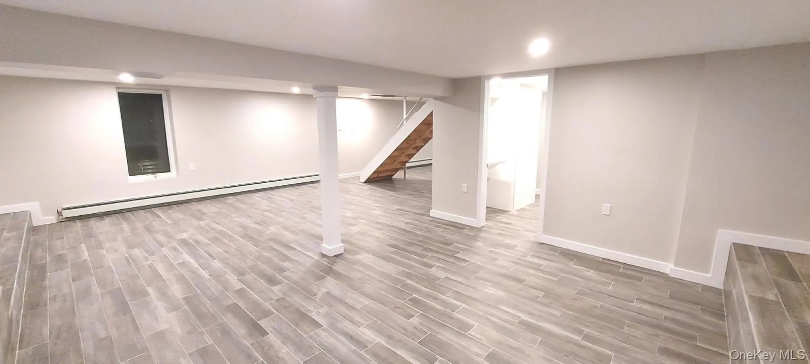 48 Medway Avenue, Clarkstown, NY, 3 Bedrooms Bedrooms, 8 Rooms Rooms,2 BathroomsBathrooms,Residential Lease,For Rent,Medway,0,1028123 48 Medway Avenue, Clarkstown, NY, 3 Bedrooms Bedrooms, 8 Rooms Rooms,2 BathroomsBathrooms,Residential Lease,For Rent,Medway,0,1028123
