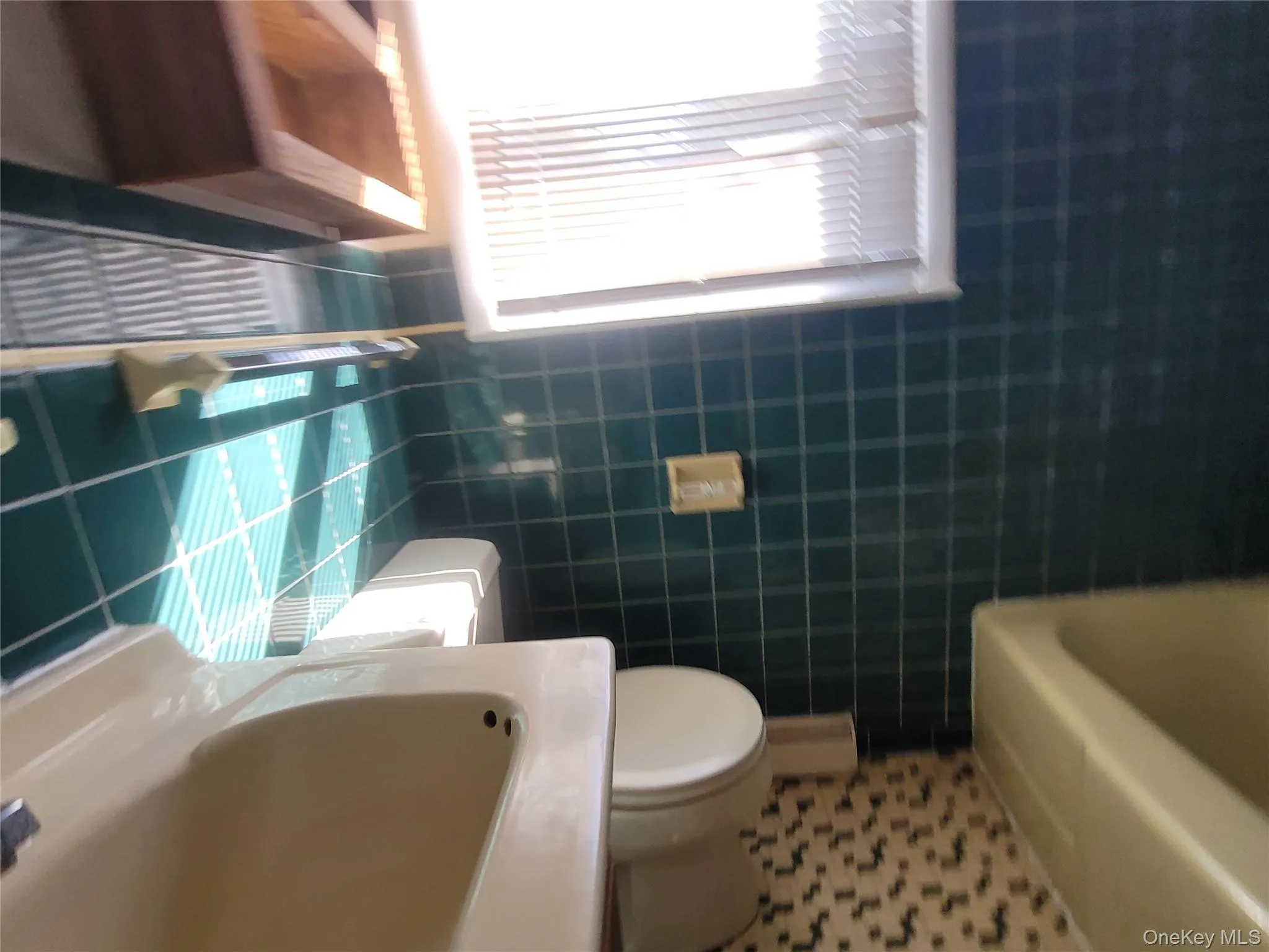 66 Phillips Street, Middletown, NY, 4 Bedrooms Bedrooms, 7 Rooms Rooms,1 BathroomBathrooms,Residential Lease,For Rent,Phillips,0,1028125 66 Phillips Street, Middletown, NY, 4 Bedrooms Bedrooms, 7 Rooms Rooms,1 BathroomBathrooms,Residential Lease,For Rent,Phillips,0,1028125