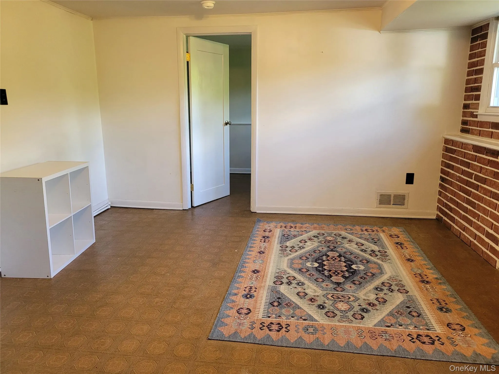 66 Phillips Street, Middletown, NY, 4 Bedrooms Bedrooms, 7 Rooms Rooms,1 BathroomBathrooms,Residential Lease,For Rent,Phillips,0,1028125 66 Phillips Street, Middletown, NY, 4 Bedrooms Bedrooms, 7 Rooms Rooms,1 BathroomBathrooms,Residential Lease,For Rent,Phillips,0,1028125