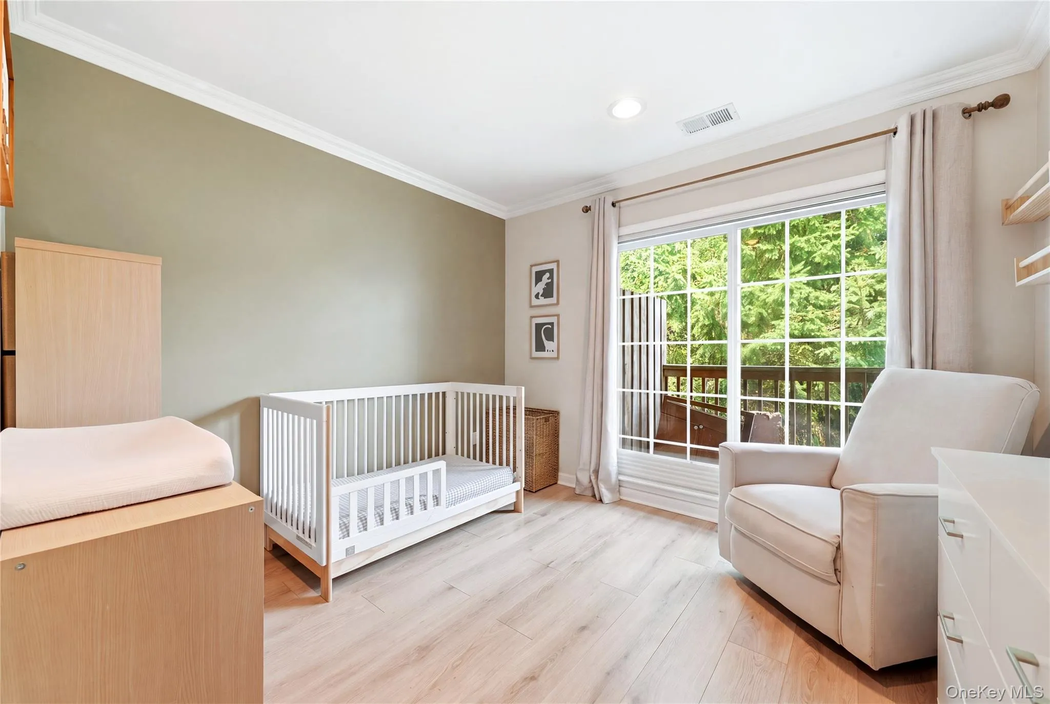 348 Medea Way, Islip, NY, 2 Bedrooms Bedrooms, 5 Rooms Rooms,2 BathroomsBathrooms,Residential,For Rent,Medea,0,1028128 348 Medea Way, Islip, NY, 2 Bedrooms Bedrooms, 5 Rooms Rooms,2 BathroomsBathrooms,Residential,For Rent,Medea,0,1028128