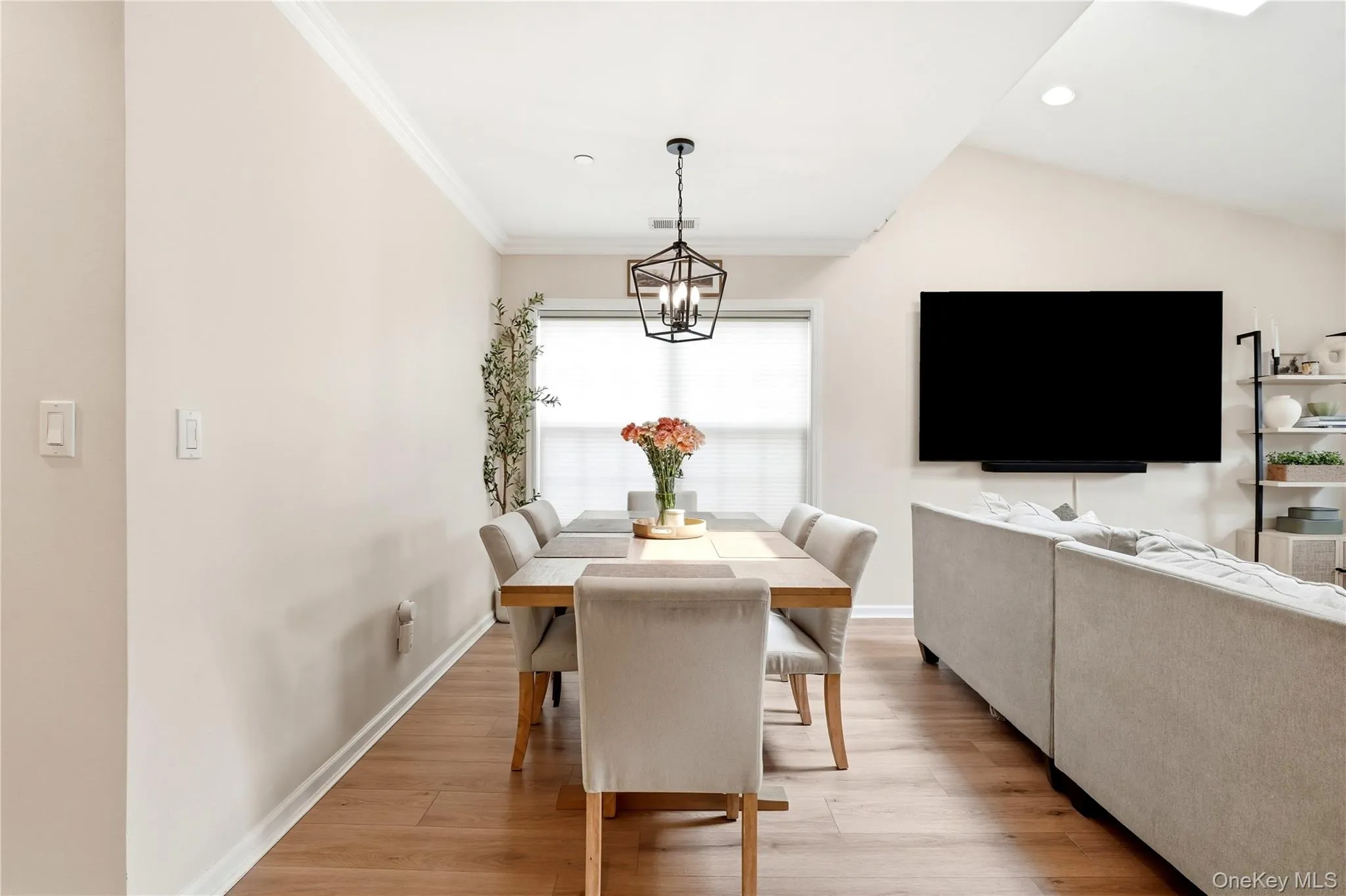 348 Medea Way, Islip, NY, 2 Bedrooms Bedrooms, 5 Rooms Rooms,2 BathroomsBathrooms,Residential,For Rent,Medea,0,1028128 348 Medea Way, Islip, NY, 2 Bedrooms Bedrooms, 5 Rooms Rooms,2 BathroomsBathrooms,Residential,For Rent,Medea,0,1028128