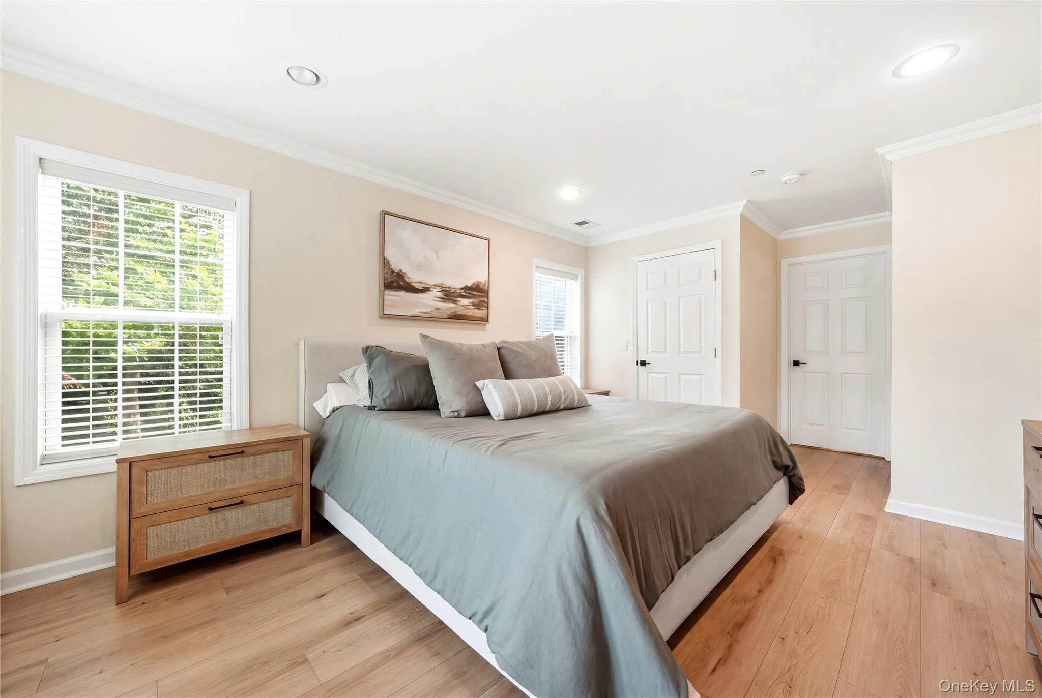348 Medea Way, Islip, NY, 2 Bedrooms Bedrooms, 5 Rooms Rooms,2 BathroomsBathrooms,Residential,For Rent,Medea,0,1028128 348 Medea Way, Islip, NY, 2 Bedrooms Bedrooms, 5 Rooms Rooms,2 BathroomsBathrooms,Residential,For Rent,Medea,0,1028128