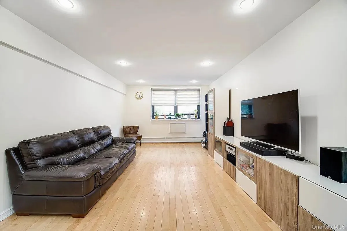 99-05 59th Avenue, New York, NY, 2 Bedrooms Bedrooms, 5 Rooms Rooms,1 BathroomBathrooms,Residential,For Rent,59th,0,1028130 99-05 59th Avenue, New York, NY, 2 Bedrooms Bedrooms, 5 Rooms Rooms,1 BathroomBathrooms,Residential,For Rent,59th,0,1028130
