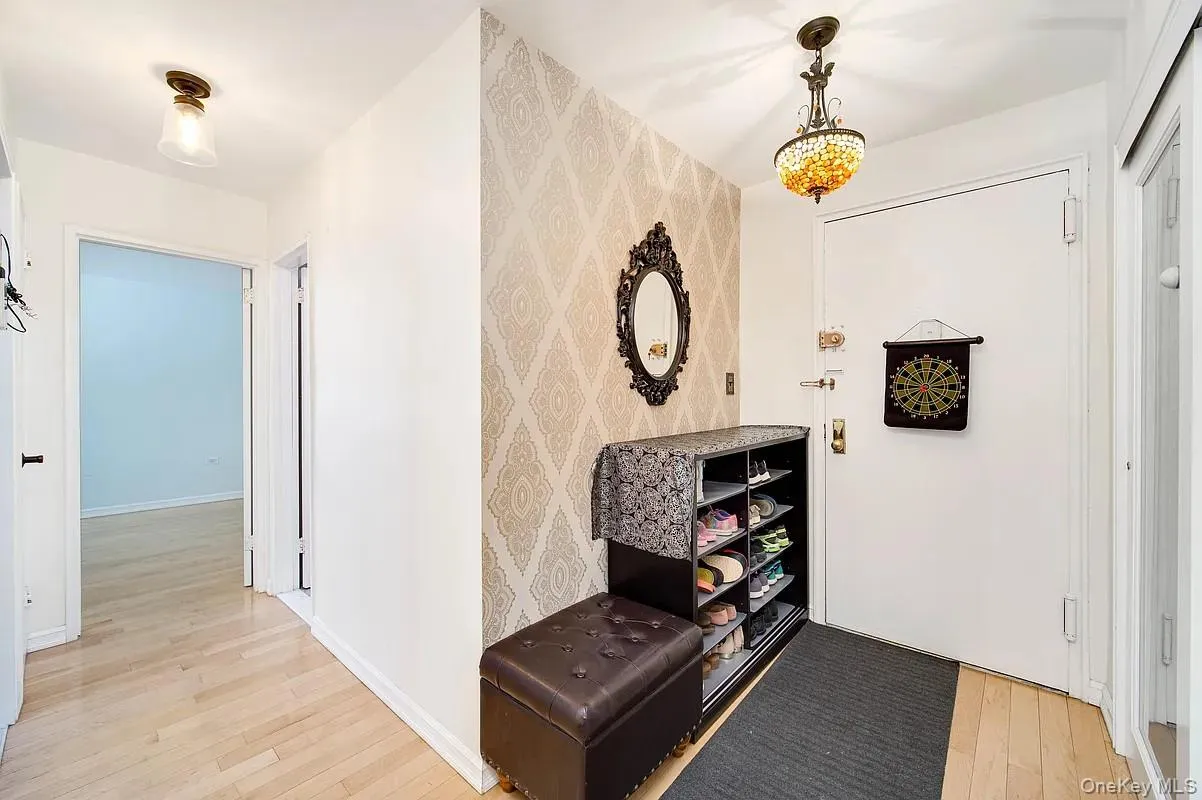 99-05 59th Avenue, New York, NY, 2 Bedrooms Bedrooms, 5 Rooms Rooms,1 BathroomBathrooms,Residential,For Rent,59th,0,1028130 99-05 59th Avenue, New York, NY, 2 Bedrooms Bedrooms, 5 Rooms Rooms,1 BathroomBathrooms,Residential,For Rent,59th,0,1028130