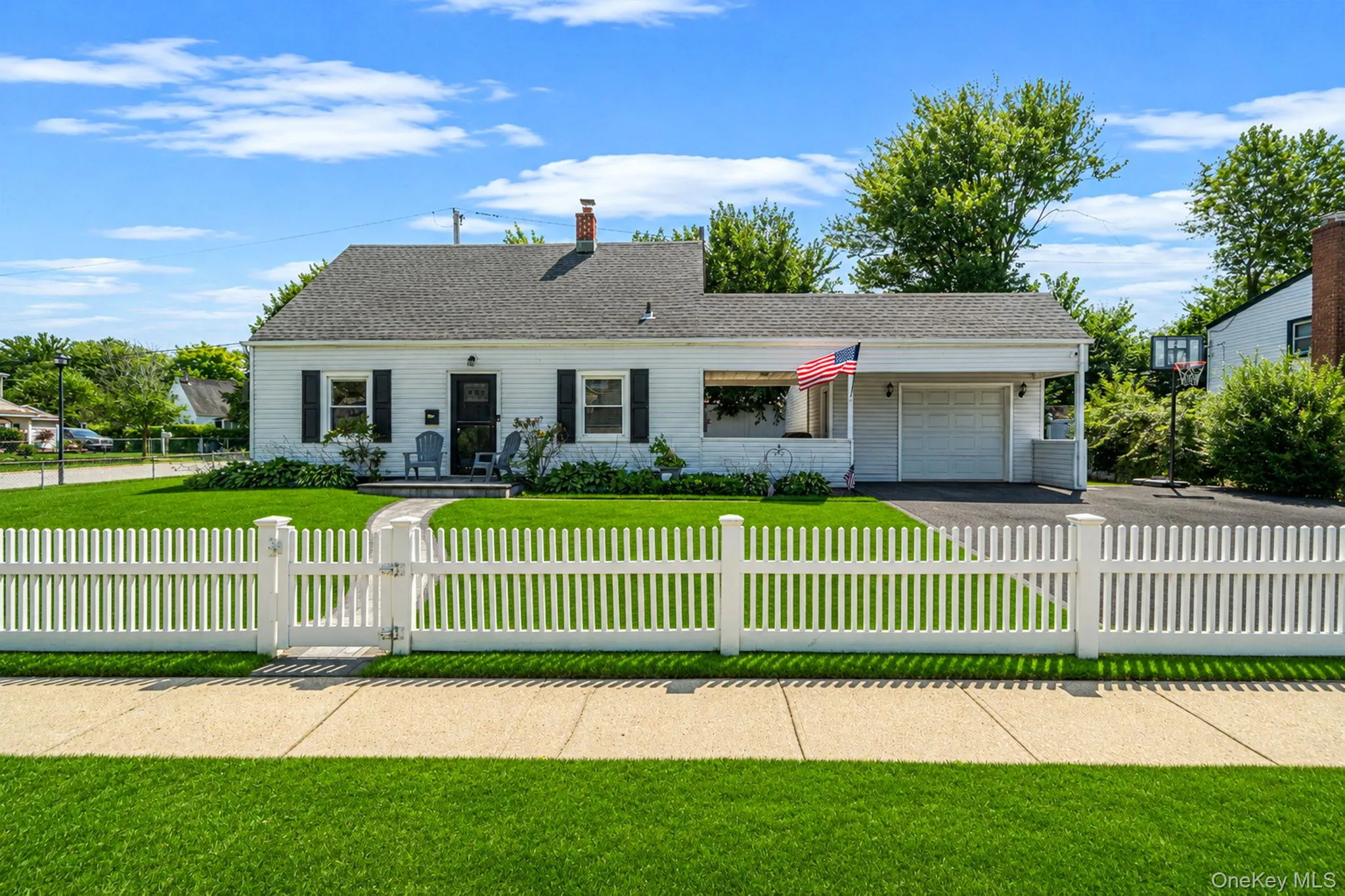 126 Cotton Lane, Hempstead, NY, 4 Bedrooms Bedrooms, 8 Rooms Rooms,1 BathroomBathrooms,Residential,For Rent,Cotton,0,1028133 126 Cotton Lane, Hempstead, NY, 4 Bedrooms Bedrooms, 8 Rooms Rooms,1 BathroomBathrooms,Residential,For Rent,Cotton,0,1028133